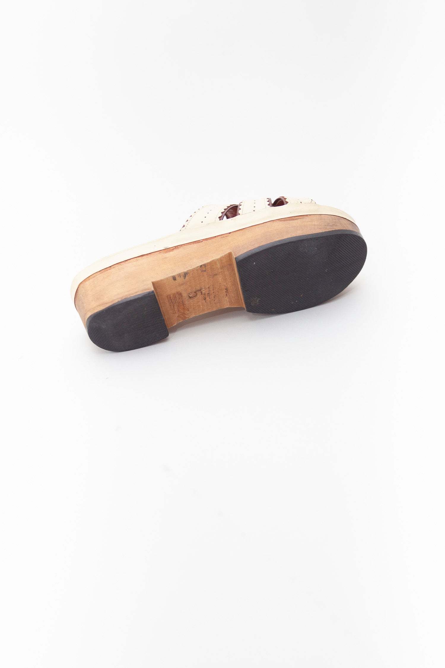 Yves Saint Laurent <br> Size 5
