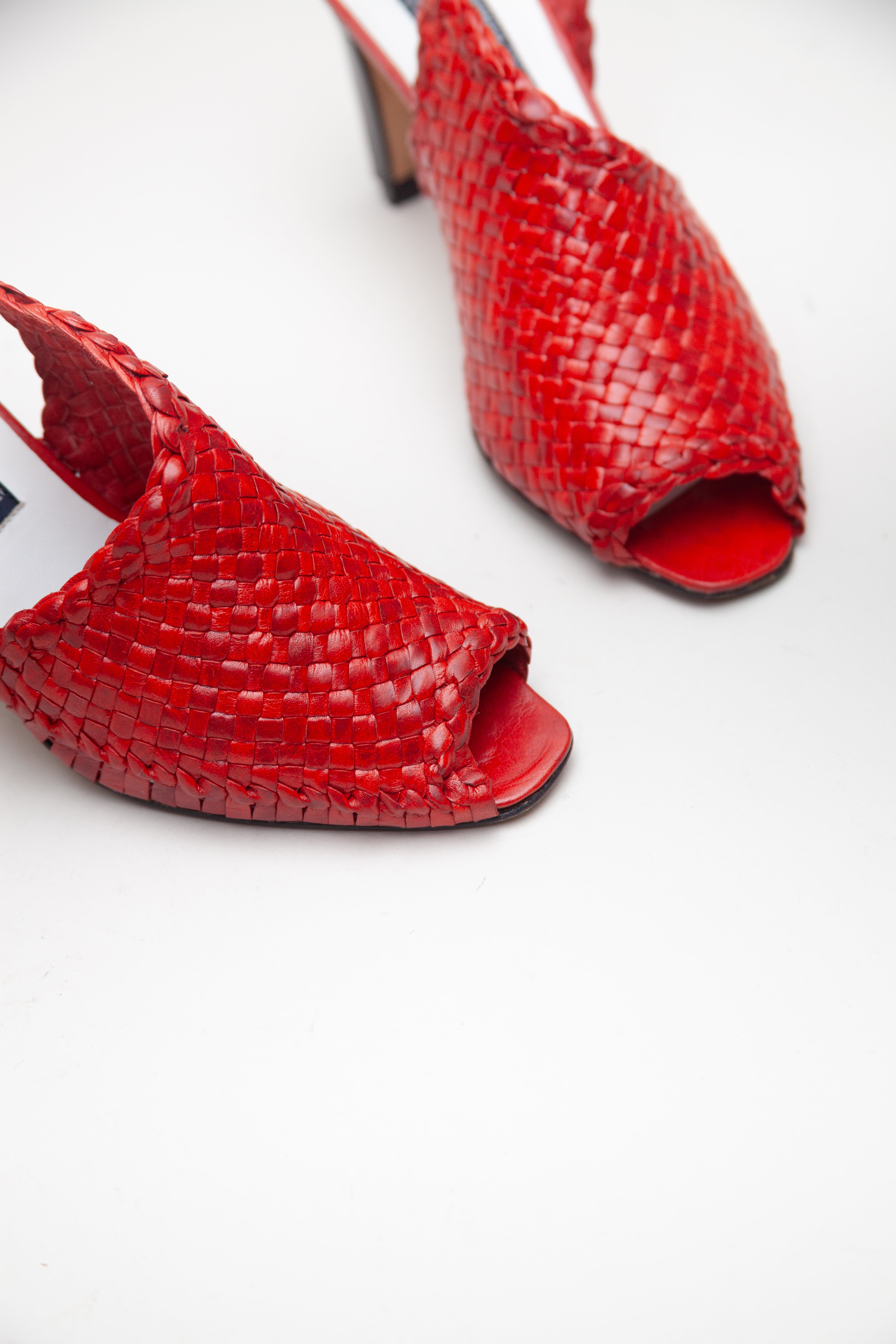 Andrea Pfister <br> Size 8