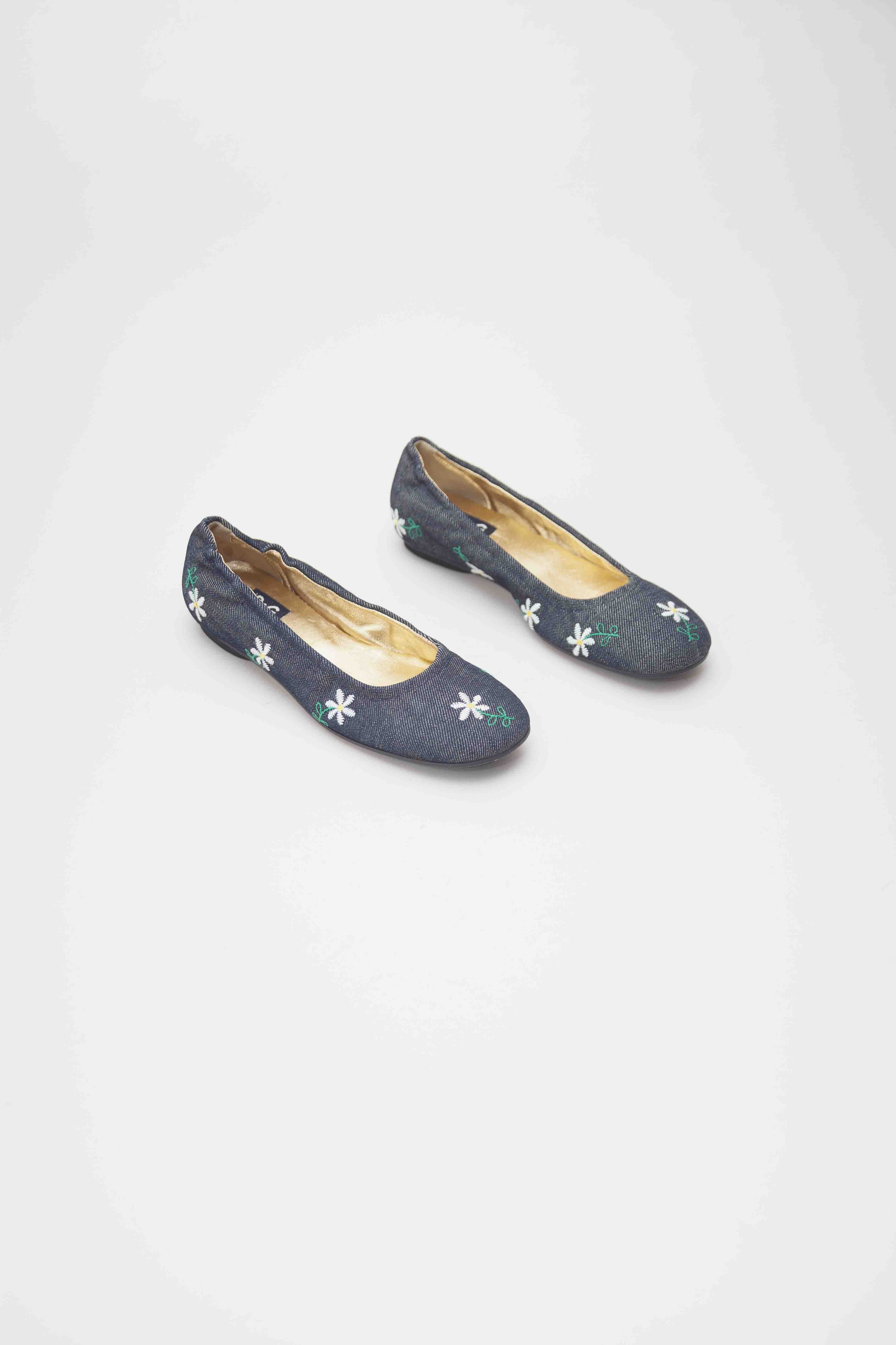 Dolce & Gabbana D&G <br> Size
