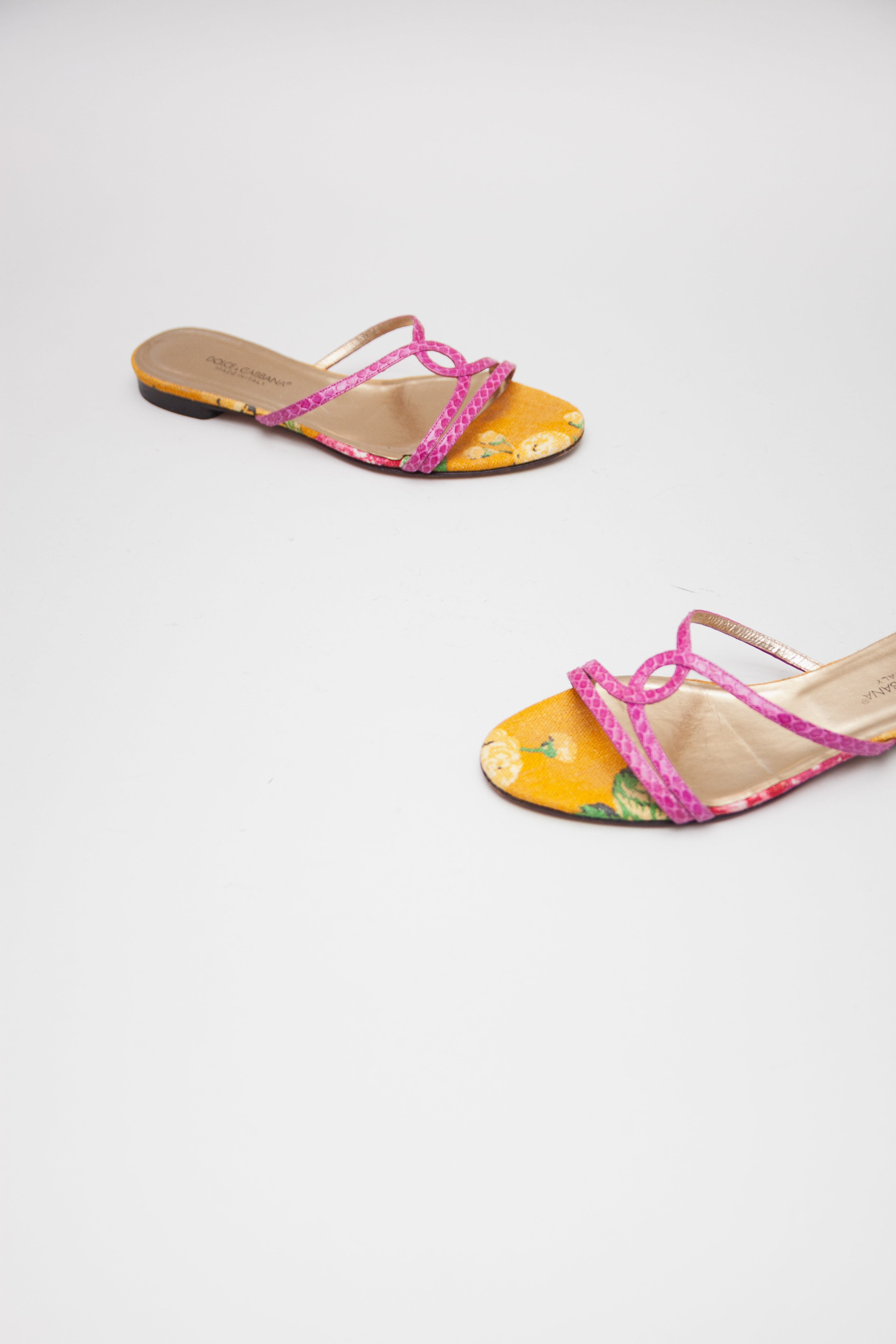Dolce & Gabbana <br> Size 38