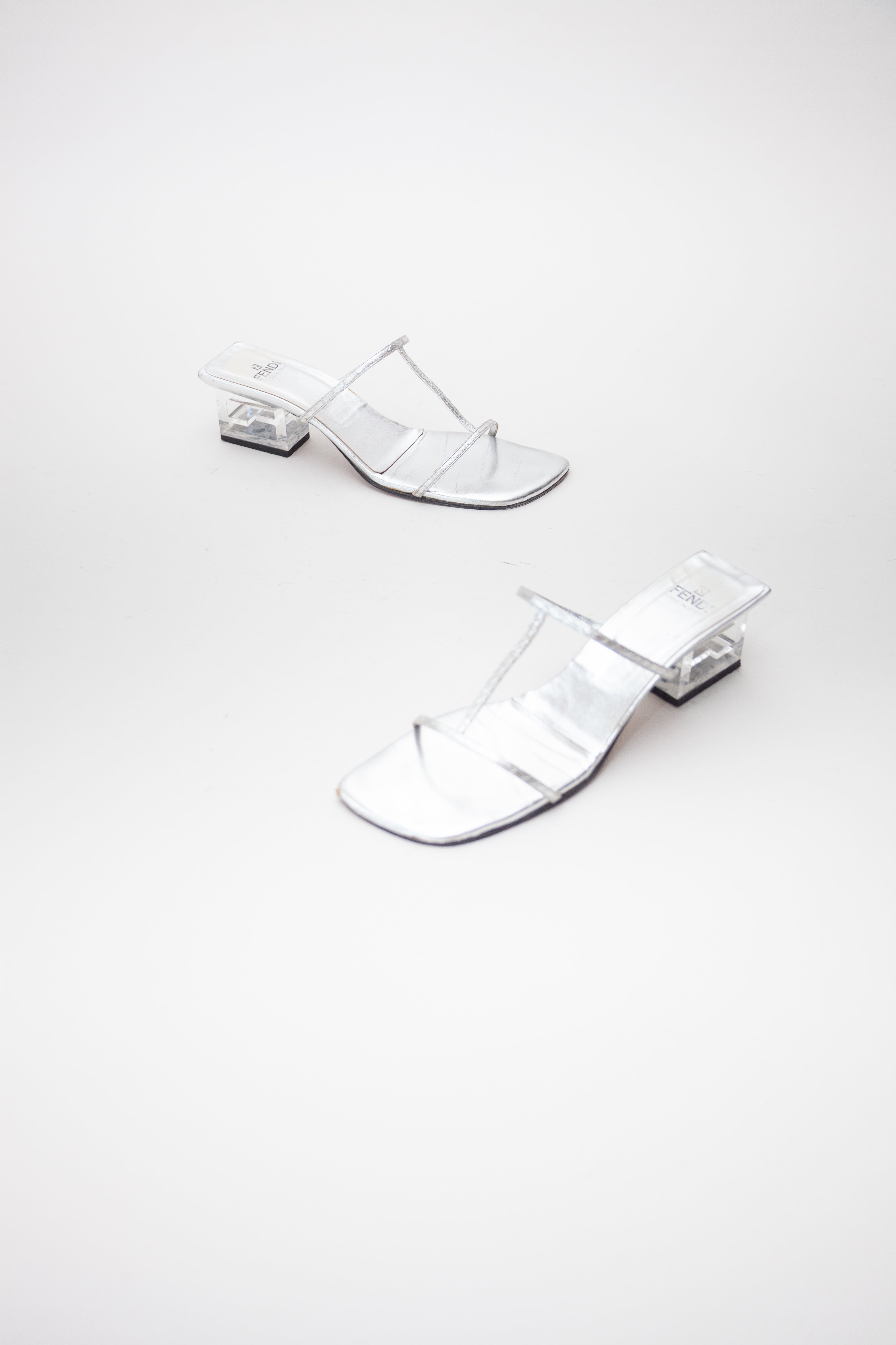Fendi <br> Size 8.5