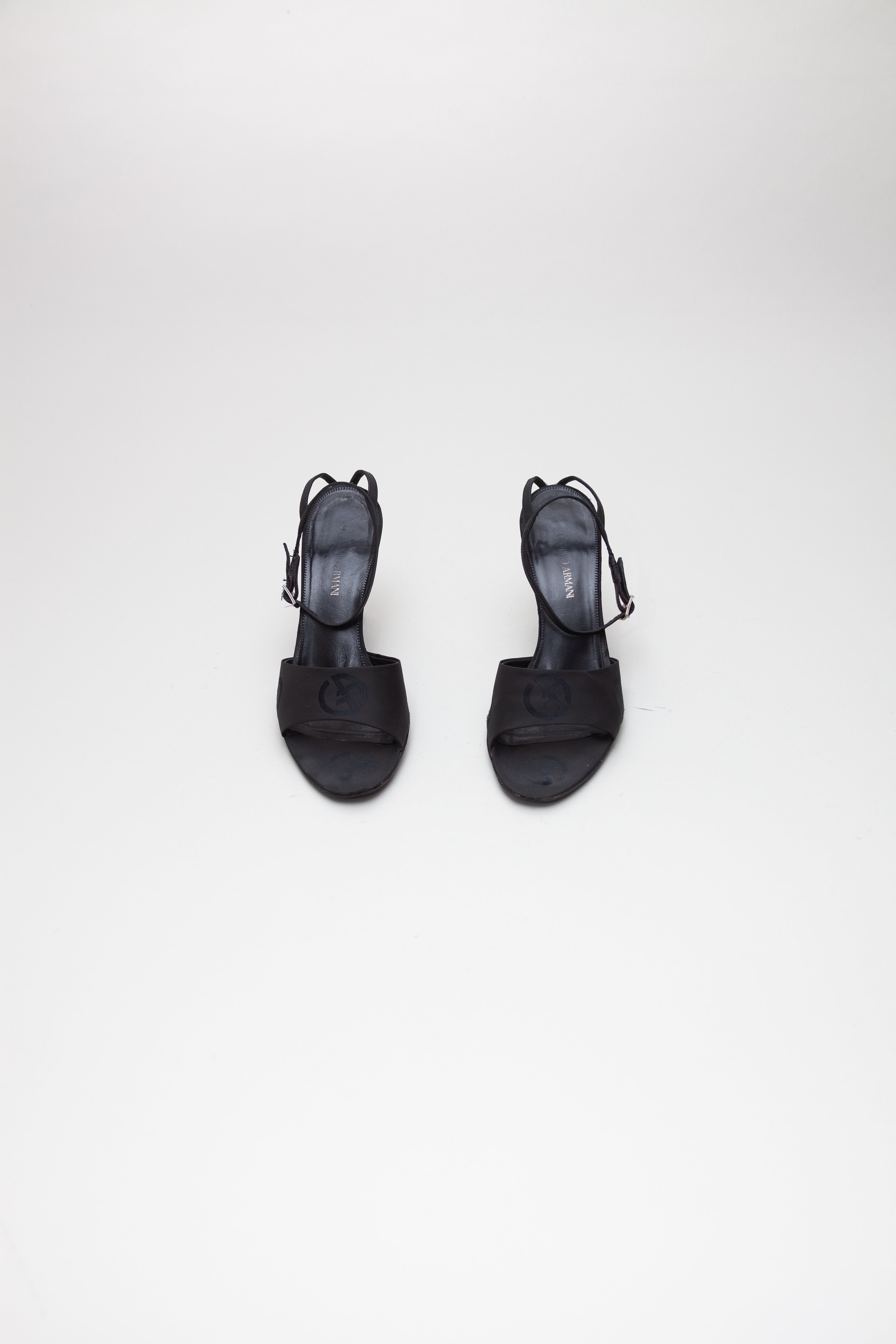 GIORGIO ARMANI <BR> SIZE 37.5
