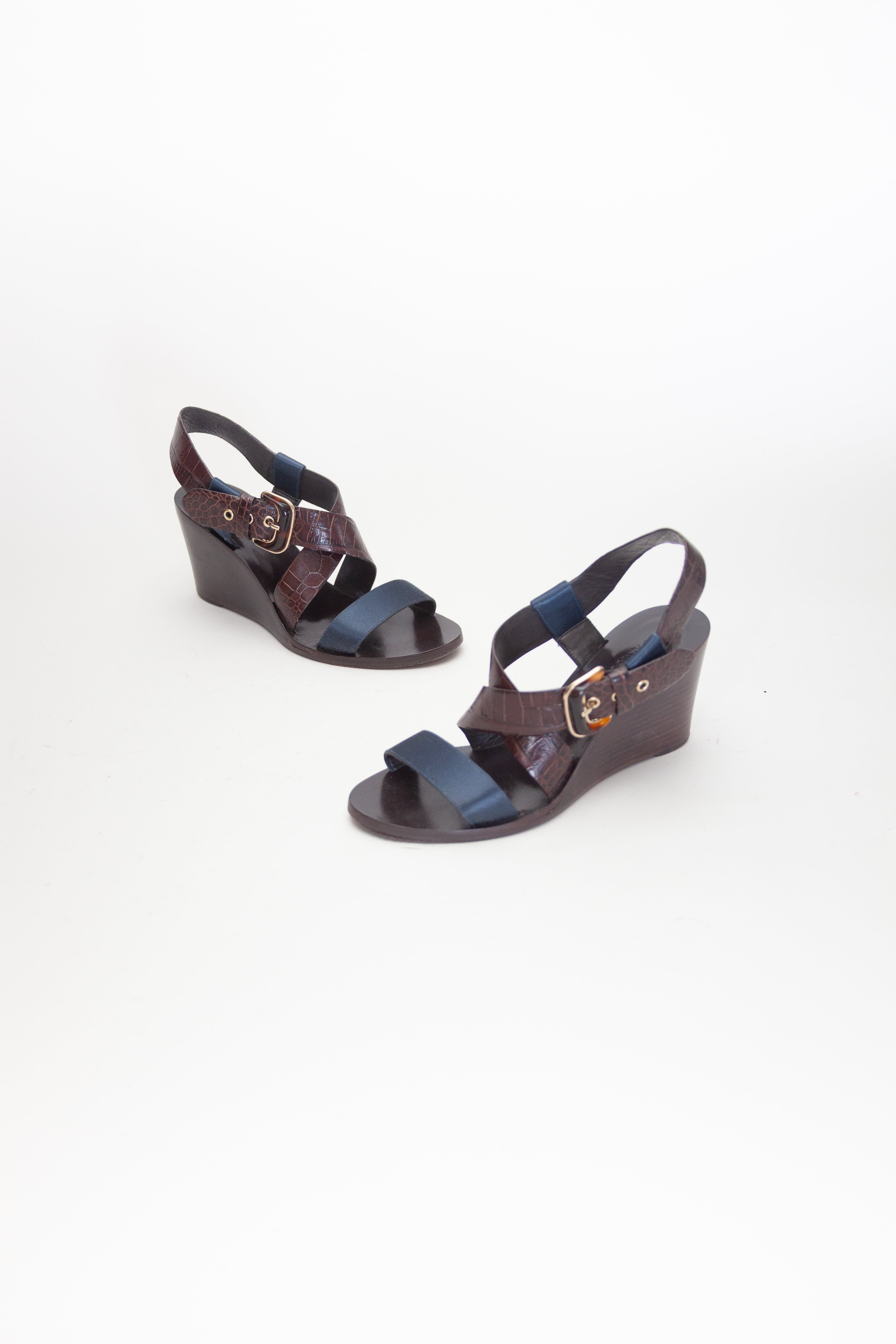Giorgio Armani <br> Size 36