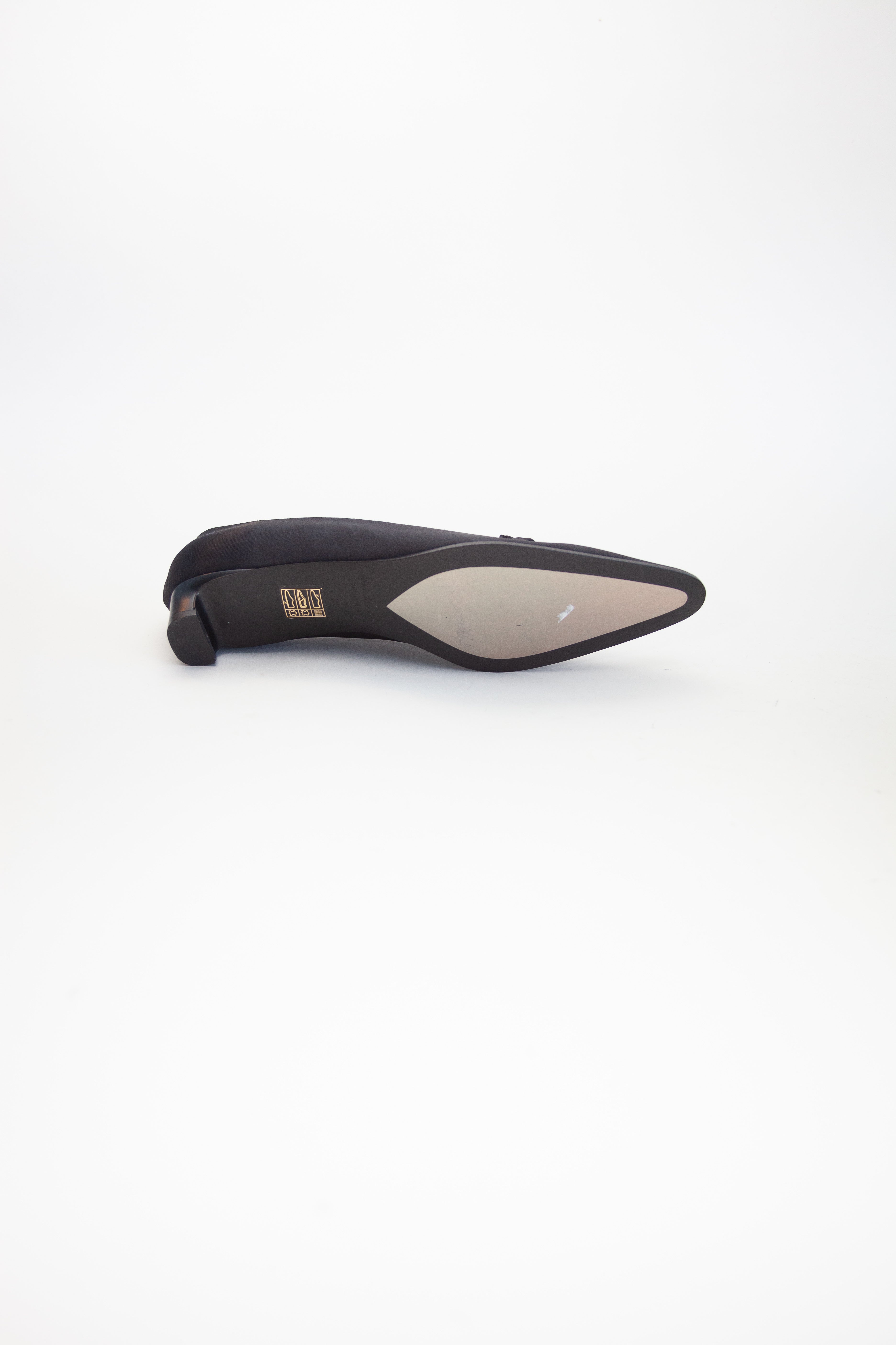 Giorgio Armani <br> Size 38.5