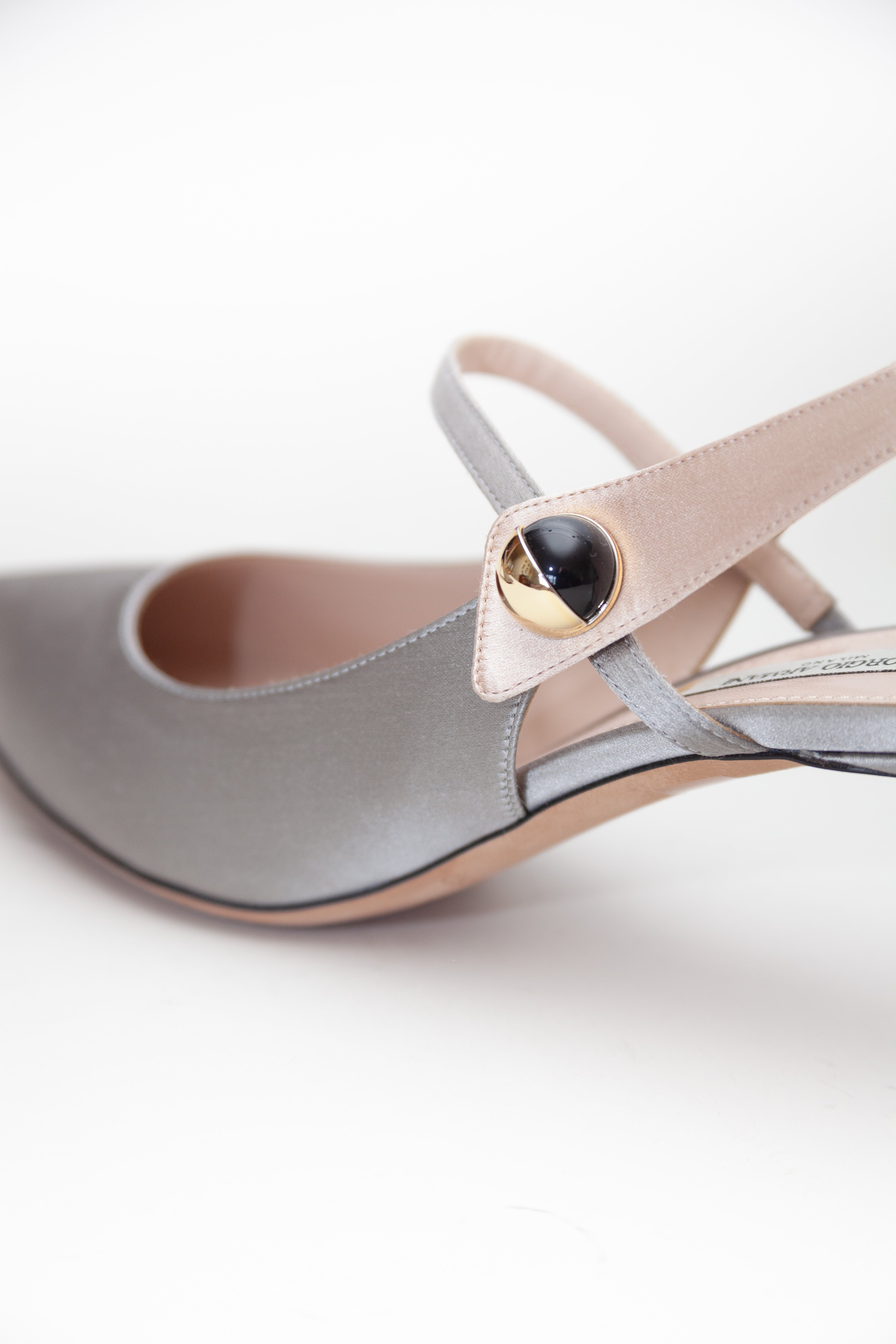 Giorgio Armani <br> Size 37