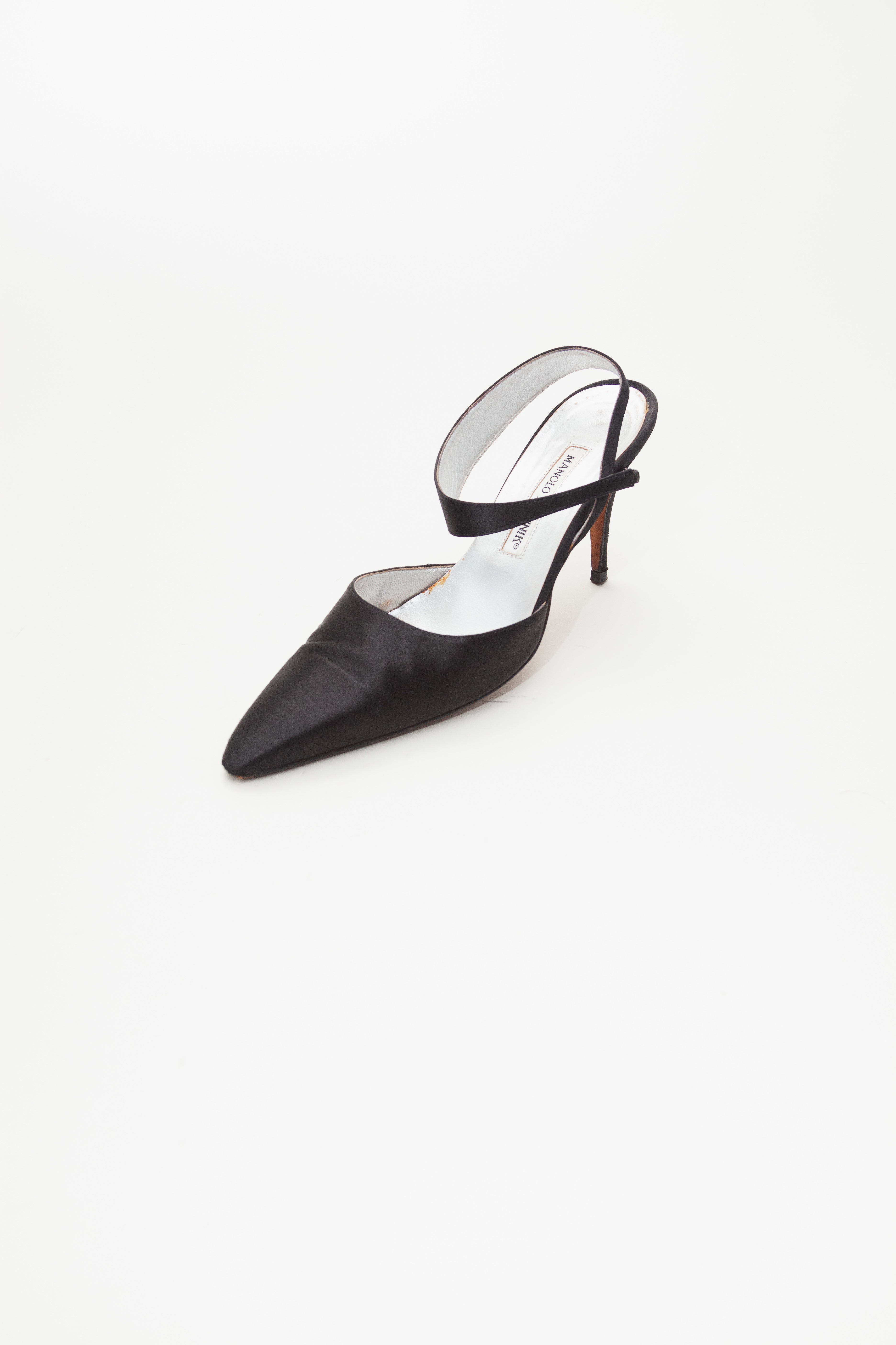 Manolo Blahnik <br> Size 37.5