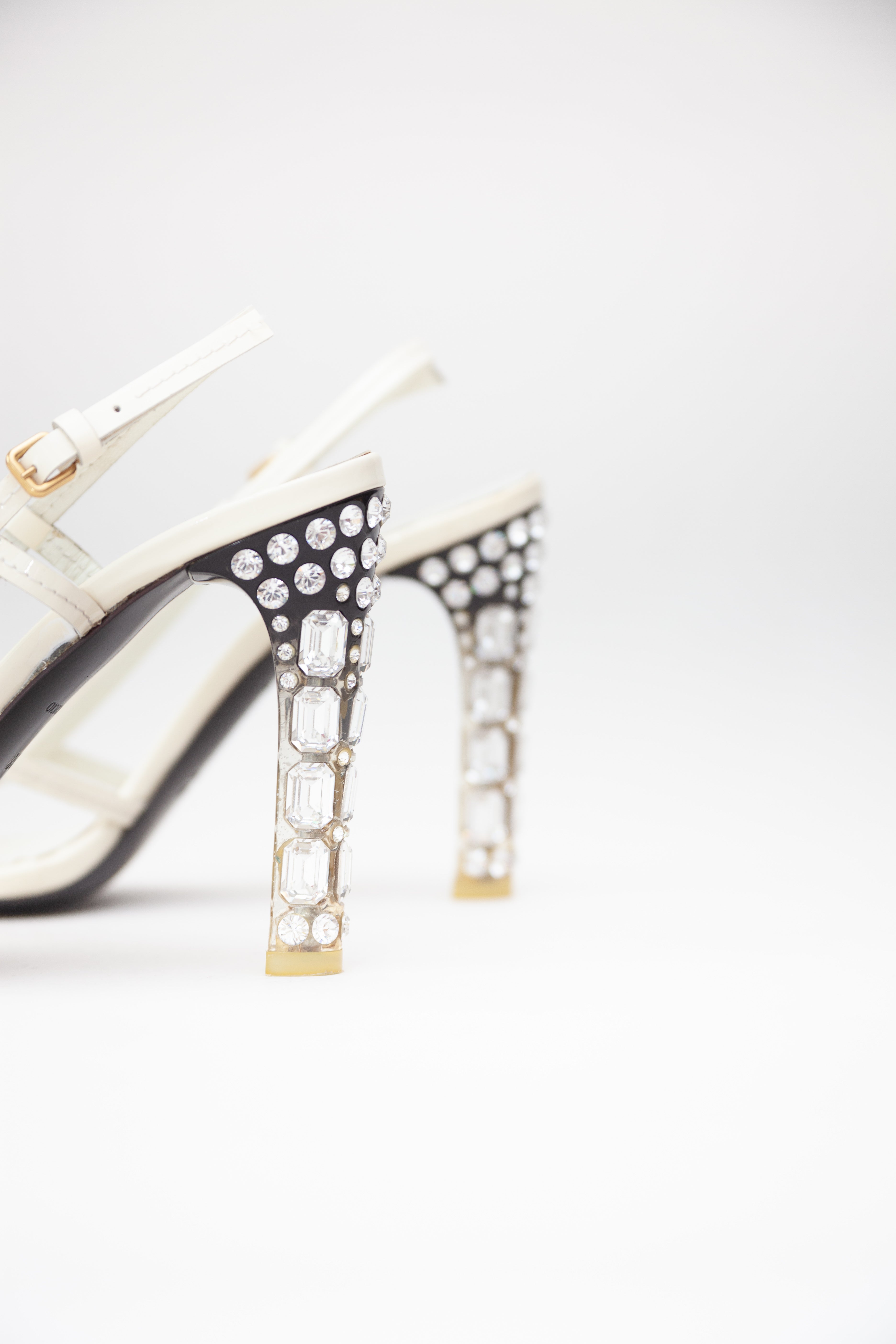 Miu Miu <br> Size 38