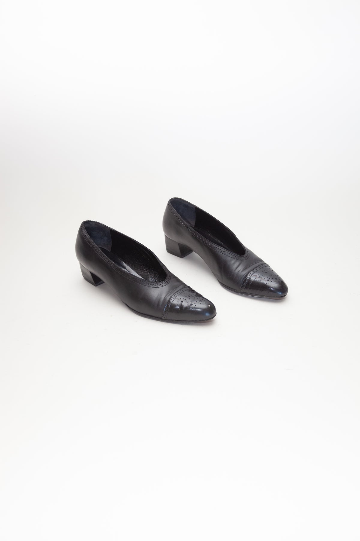 Robert Clergerie <br> Size 5.5