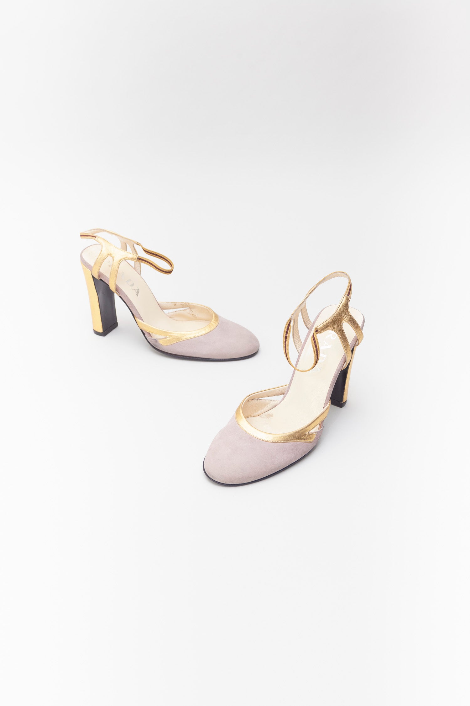 Prada <br> Size 35