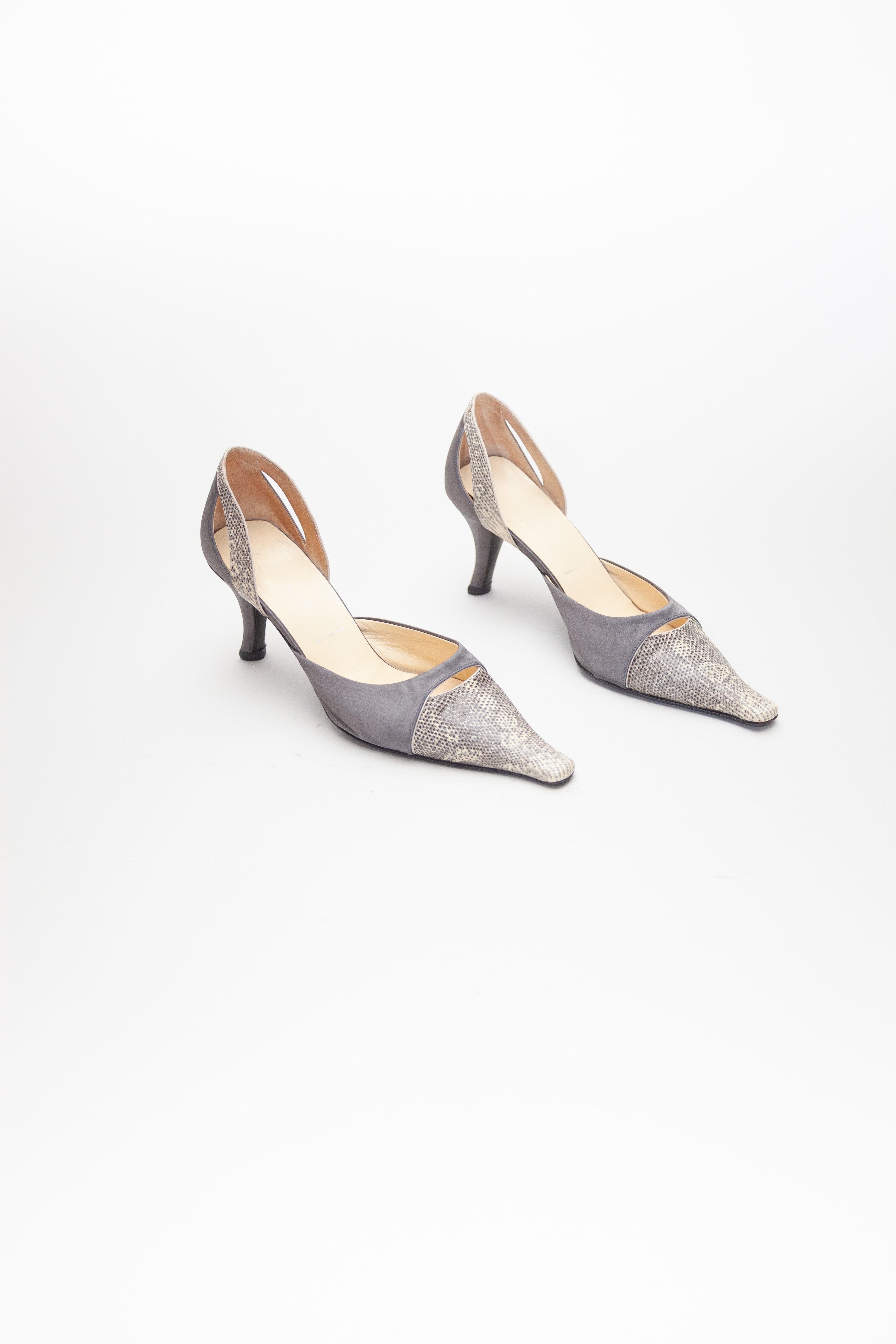Prada <br> Size 37