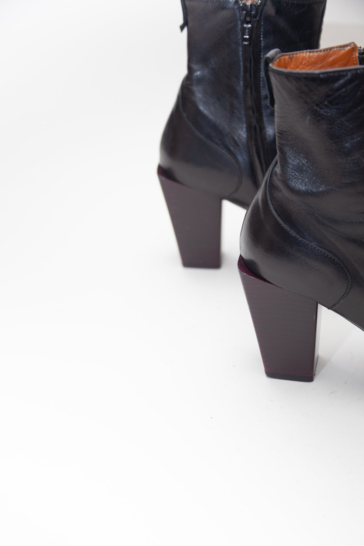 Robert Clergerie Espace <br> Size 8.5
