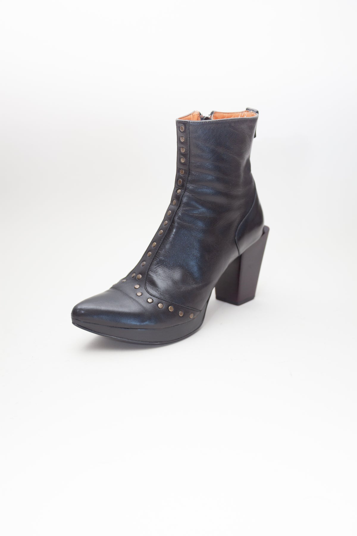 Robert Clergerie Espace <br> Size 8.5
