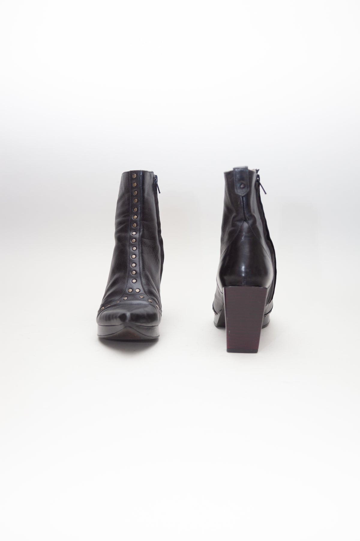 Robert Clergerie Espace <br> Size 8.5