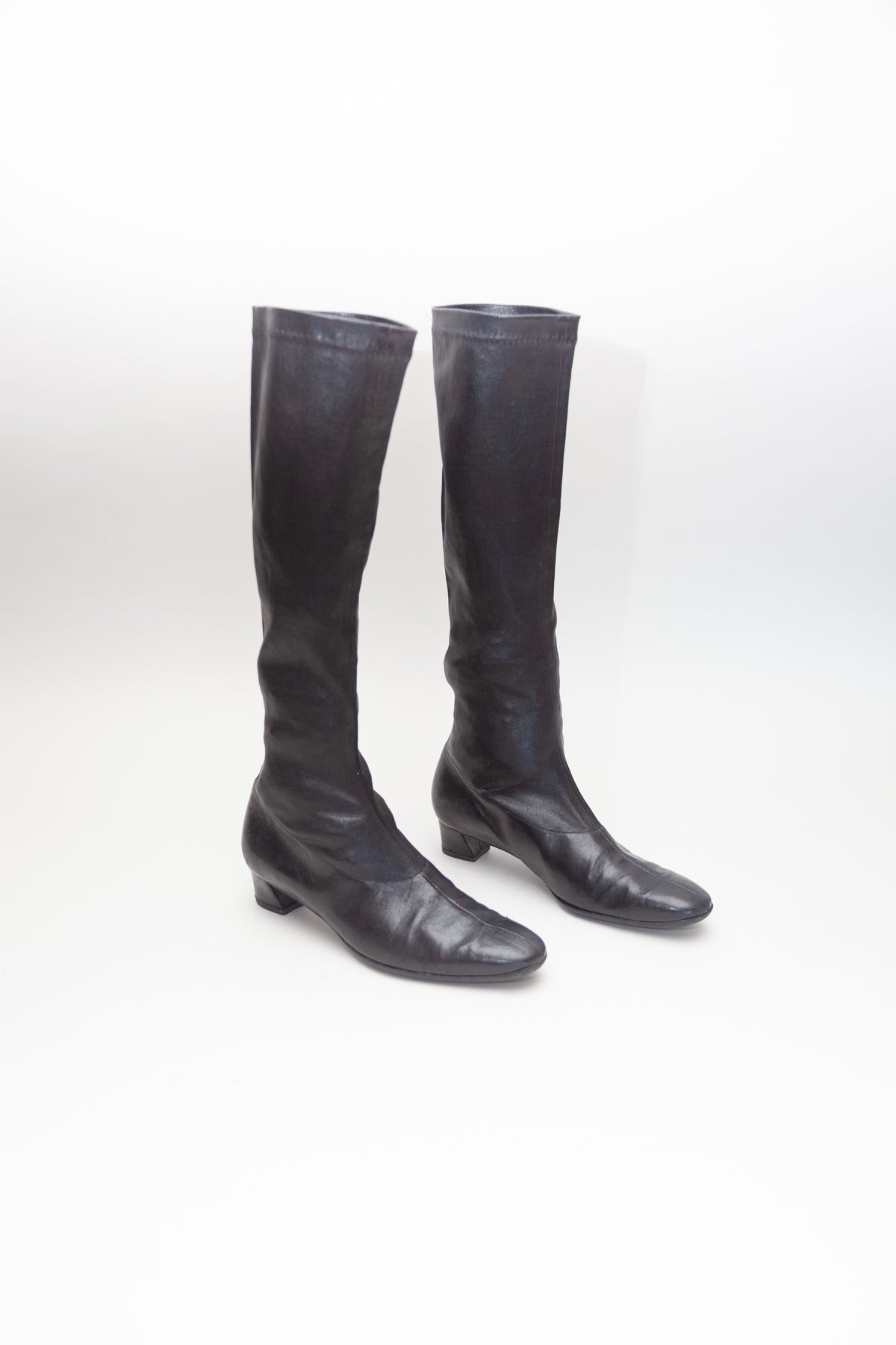 Robert Clergerie <br> Size 5.5