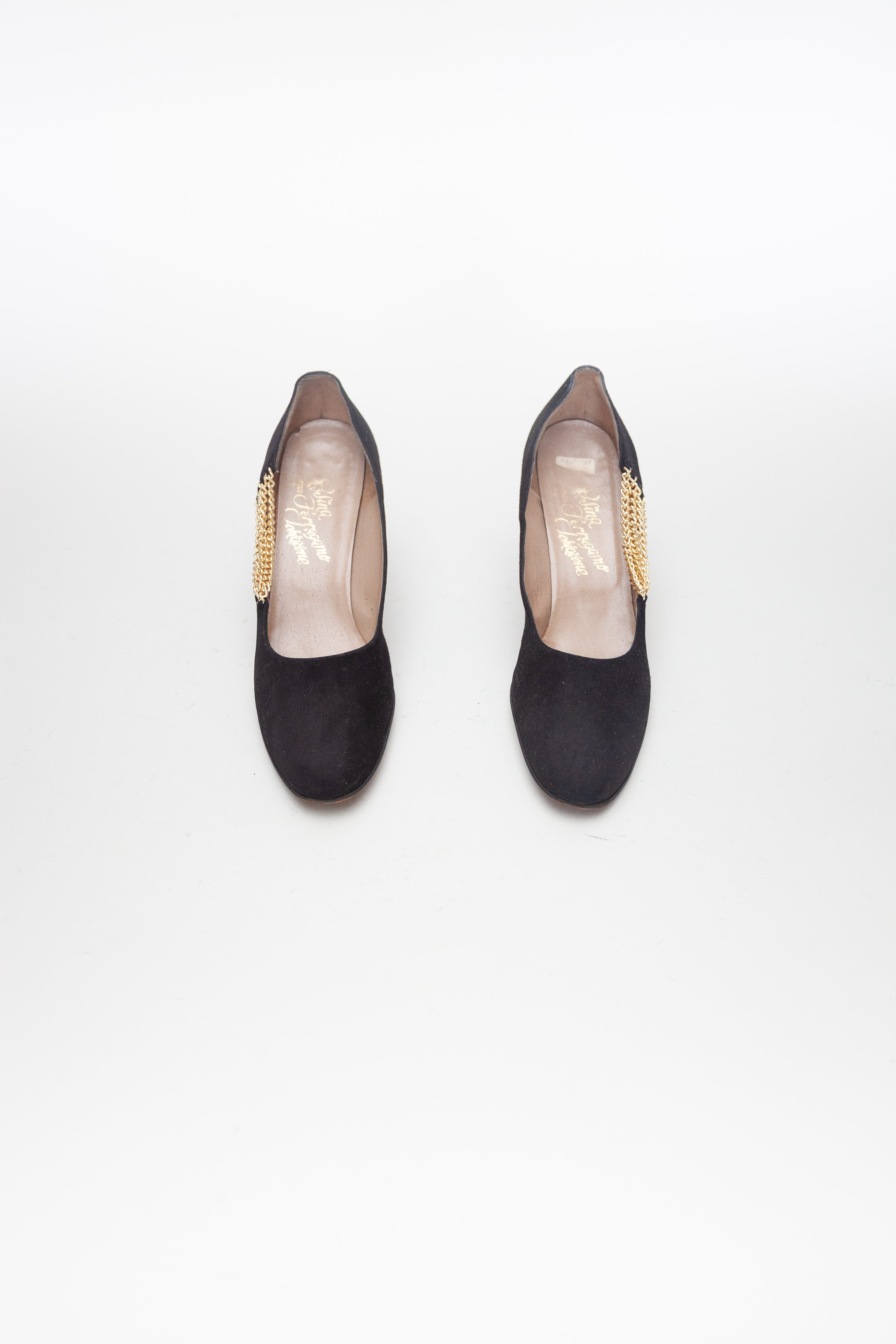 Rosina Ferragamo Schiavone <br> Size 8