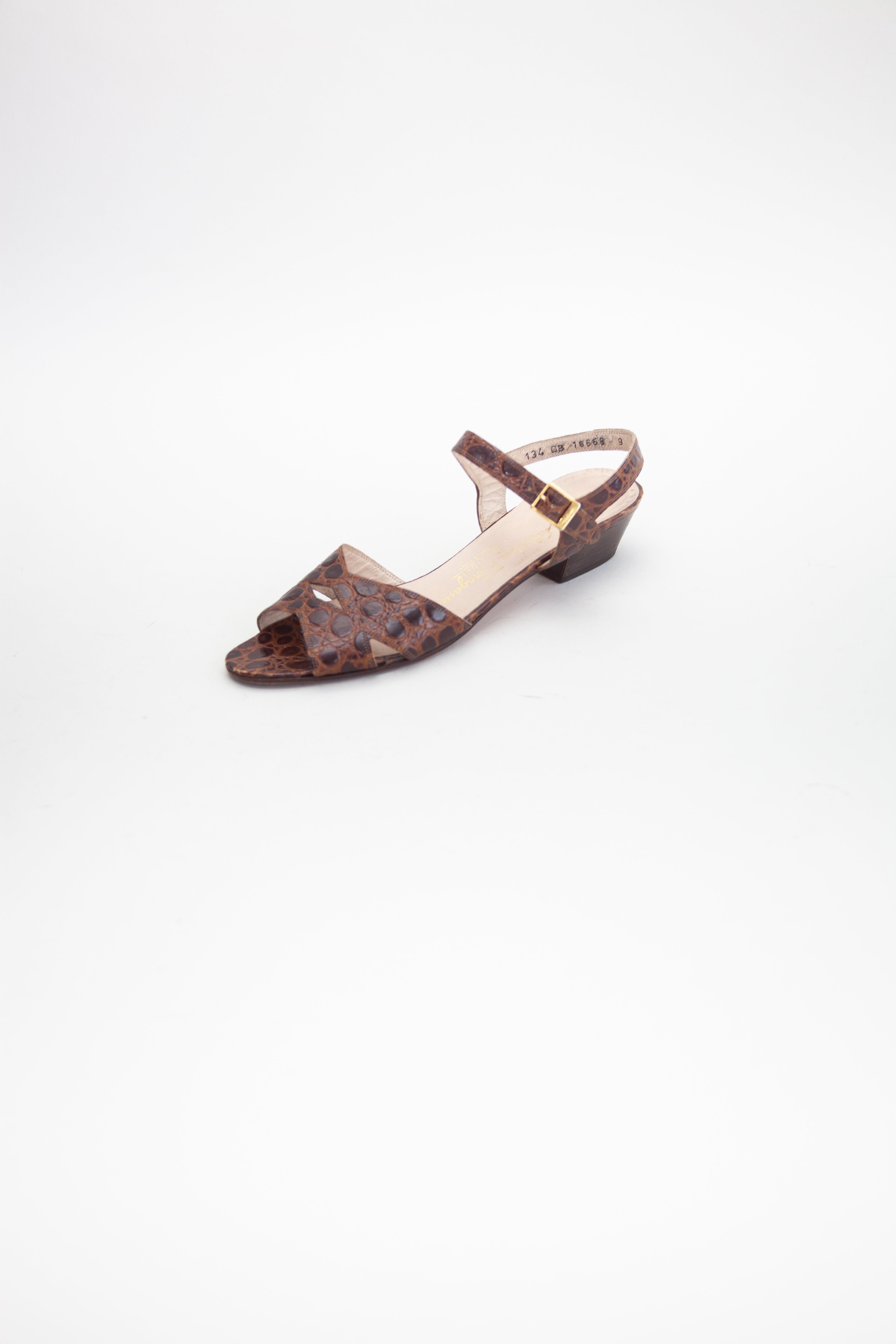 Salvatore Ferragamo <br> Size 9