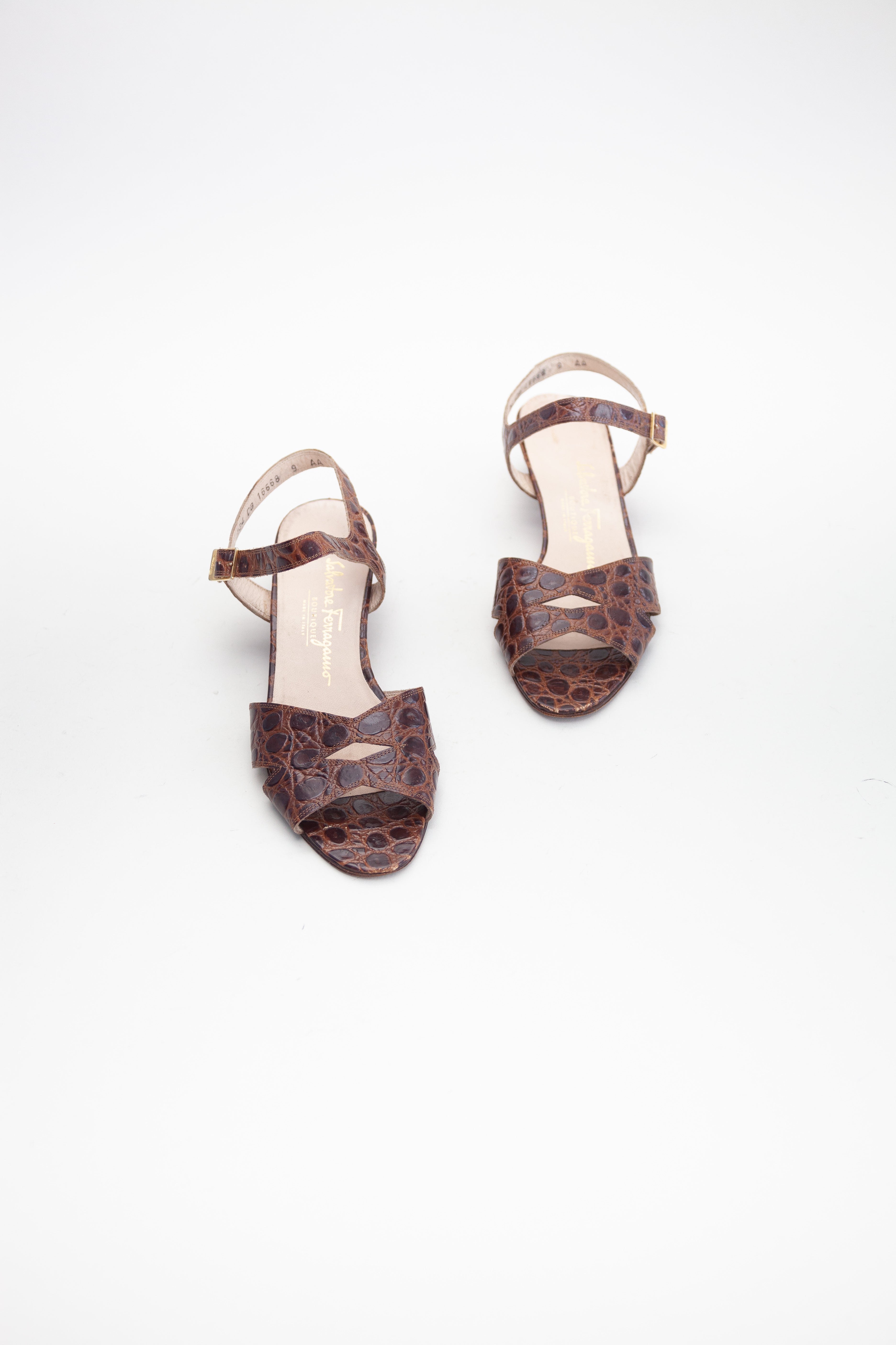 Salvatore Ferragamo <br> Size 9