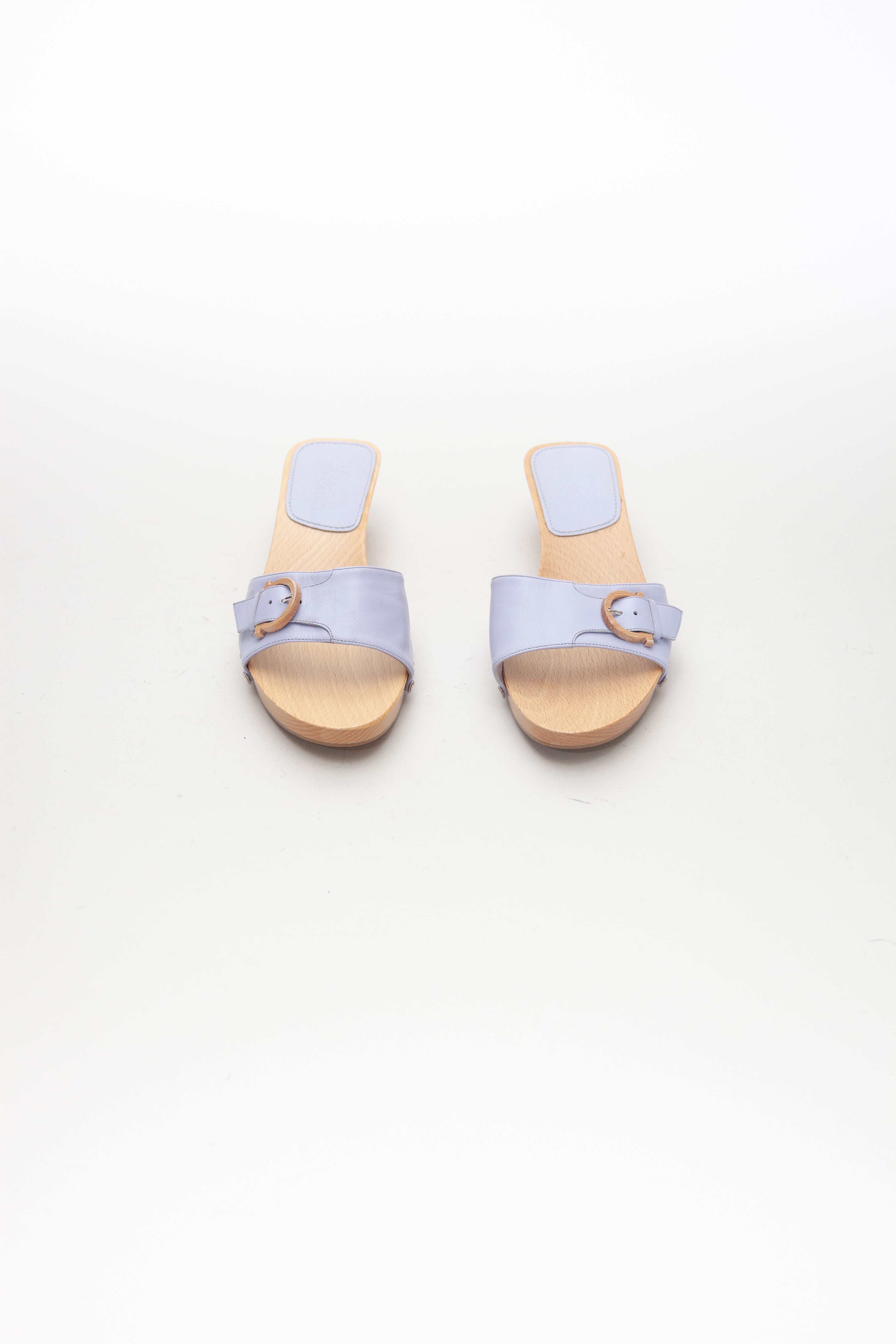 Salvatore Ferragamo <br> Size 8.5