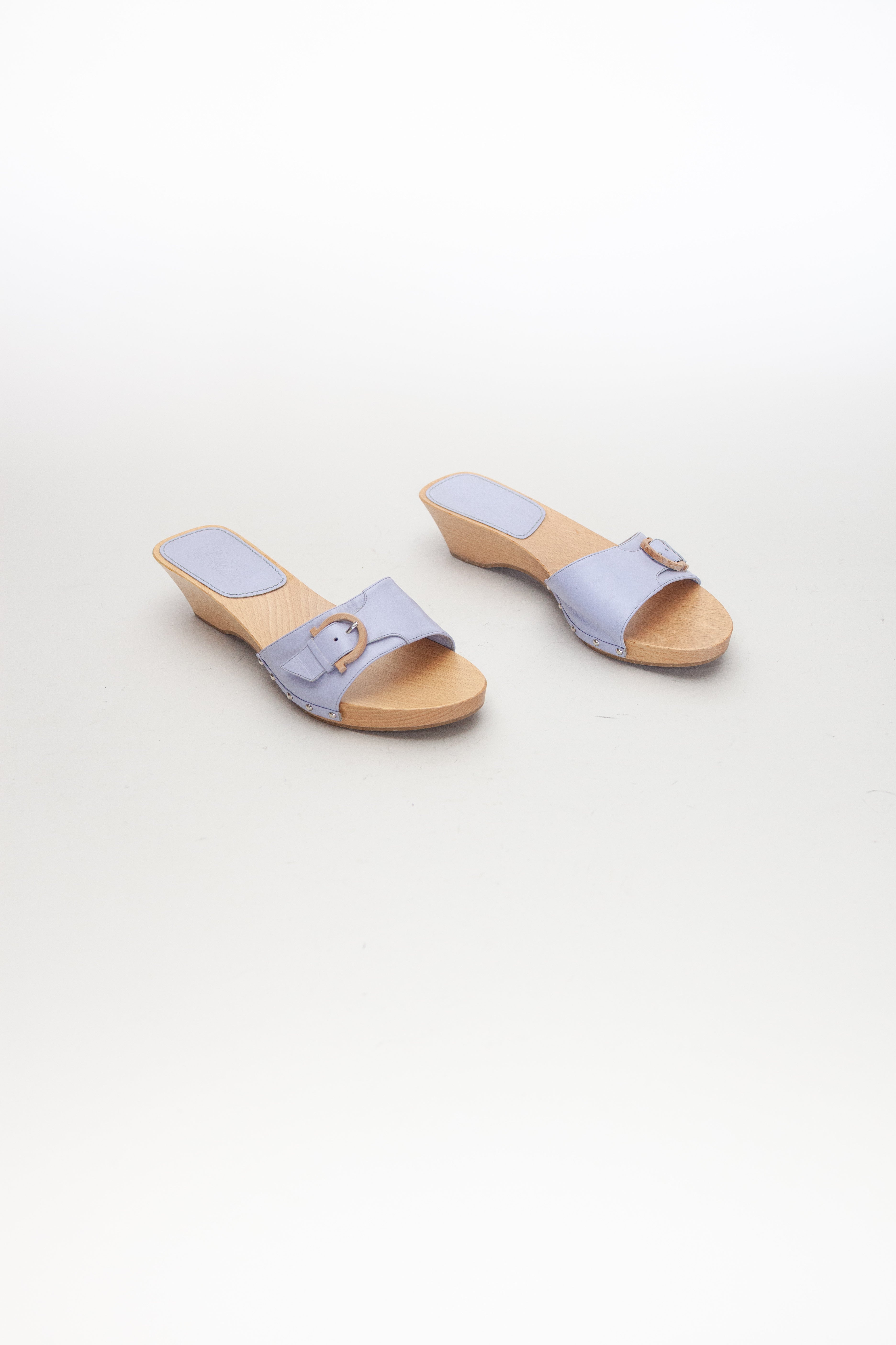 Salvatore Ferragamo <br> Size 8.5
