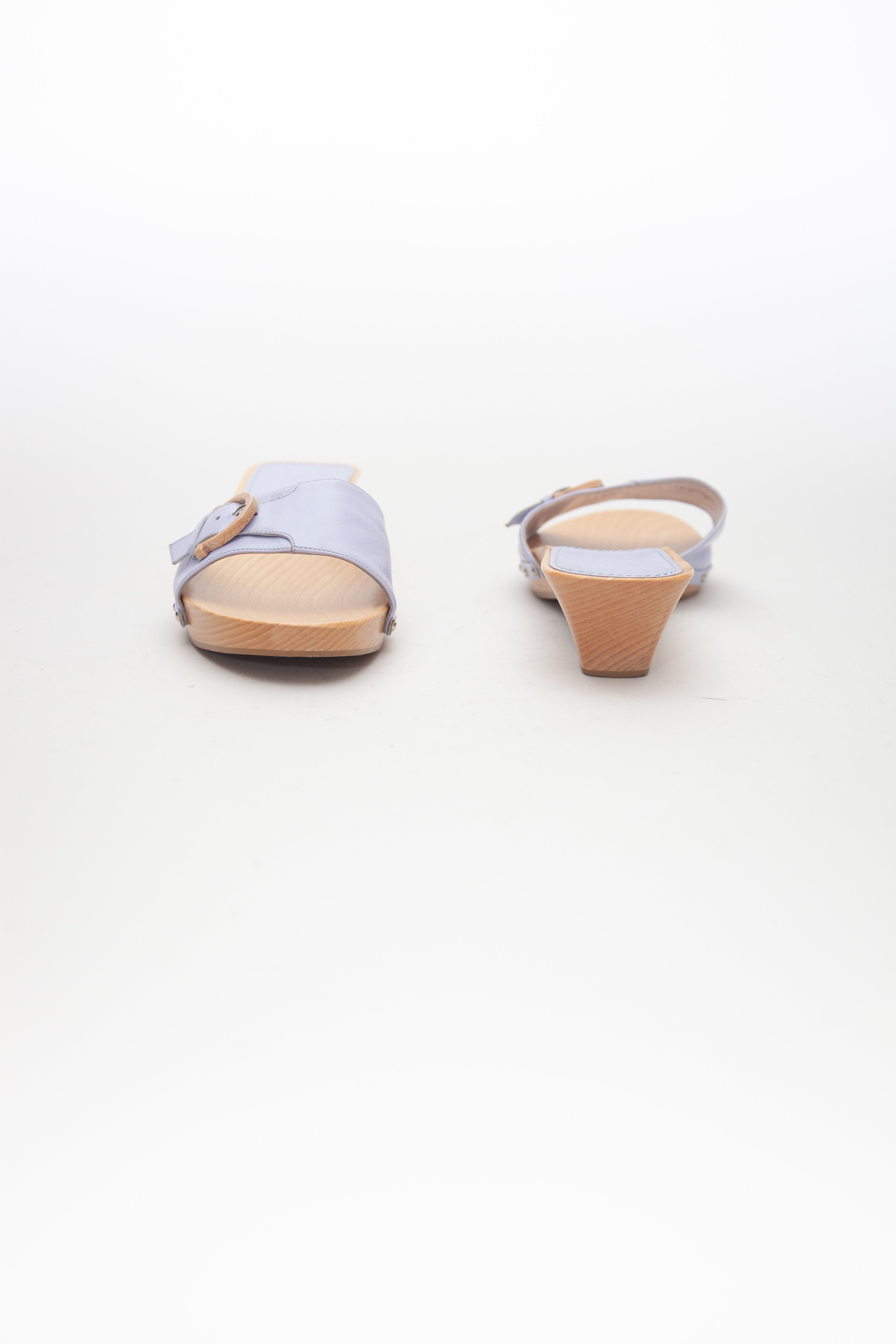 Salvatore Ferragamo <br> Size 8.5