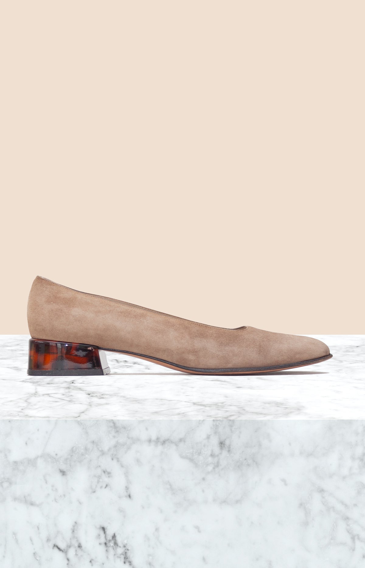 Salvatore Ferragamo <br> Size 8.5