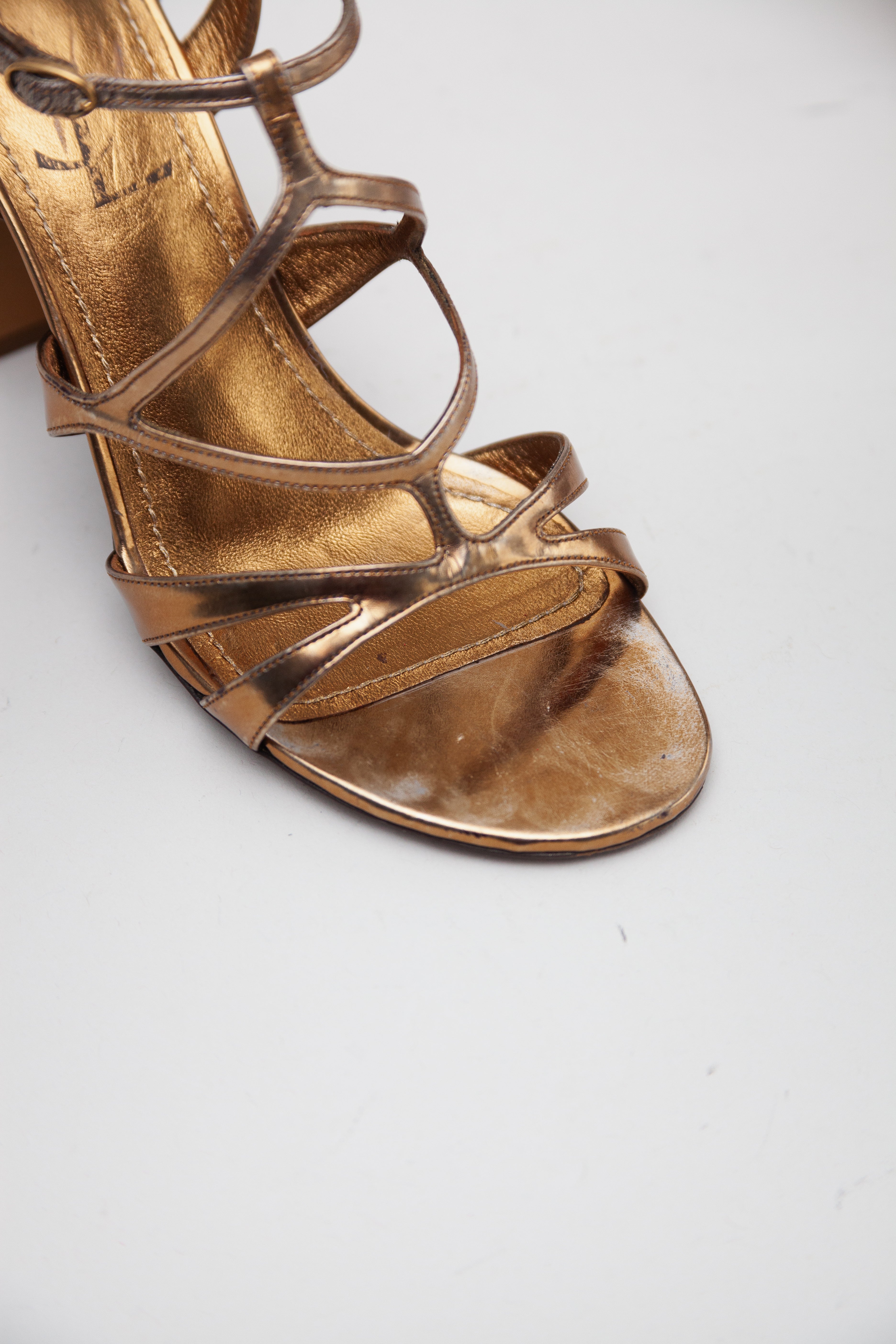 Yves Saint Laurent <br> Size 35.5