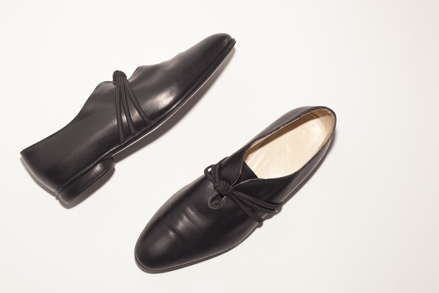 Giorgio Armani <br> Size 38