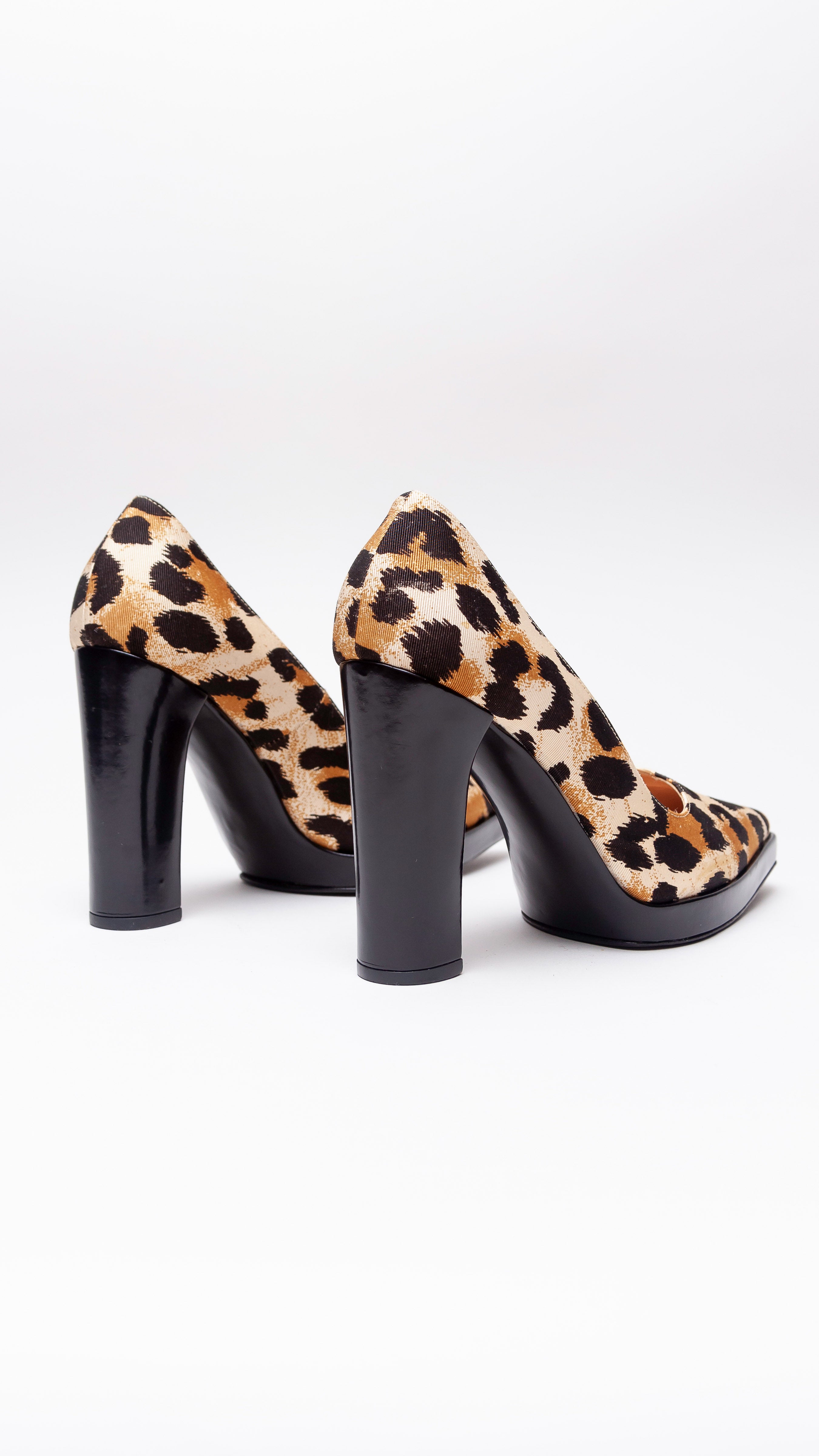 Casadei <br> Size 36.5