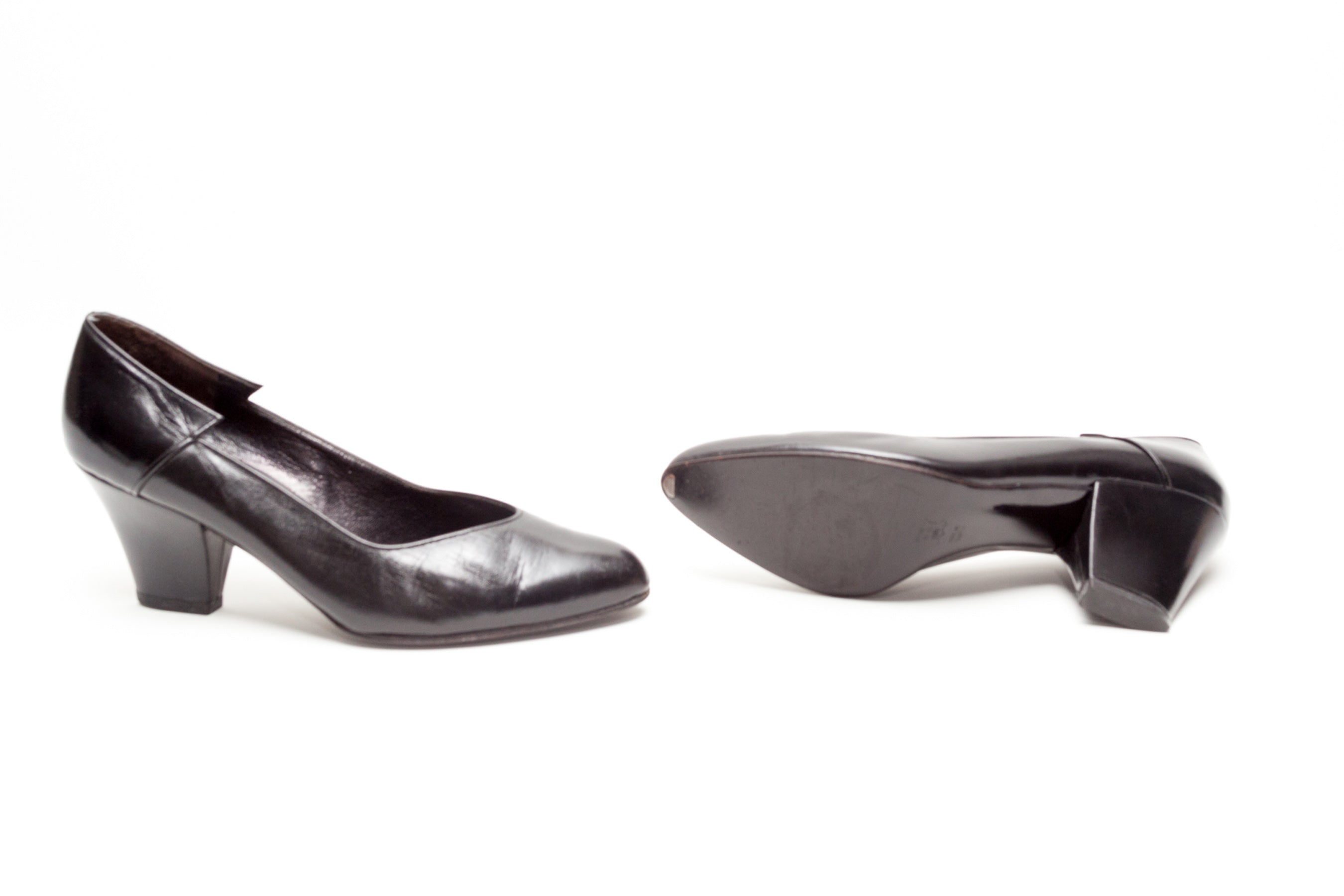 Charles Jourdan <br> Size 7