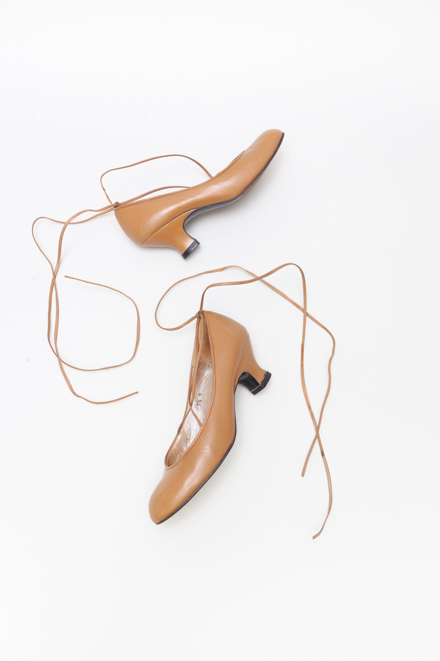 Christian Dior <br> Size 7.5