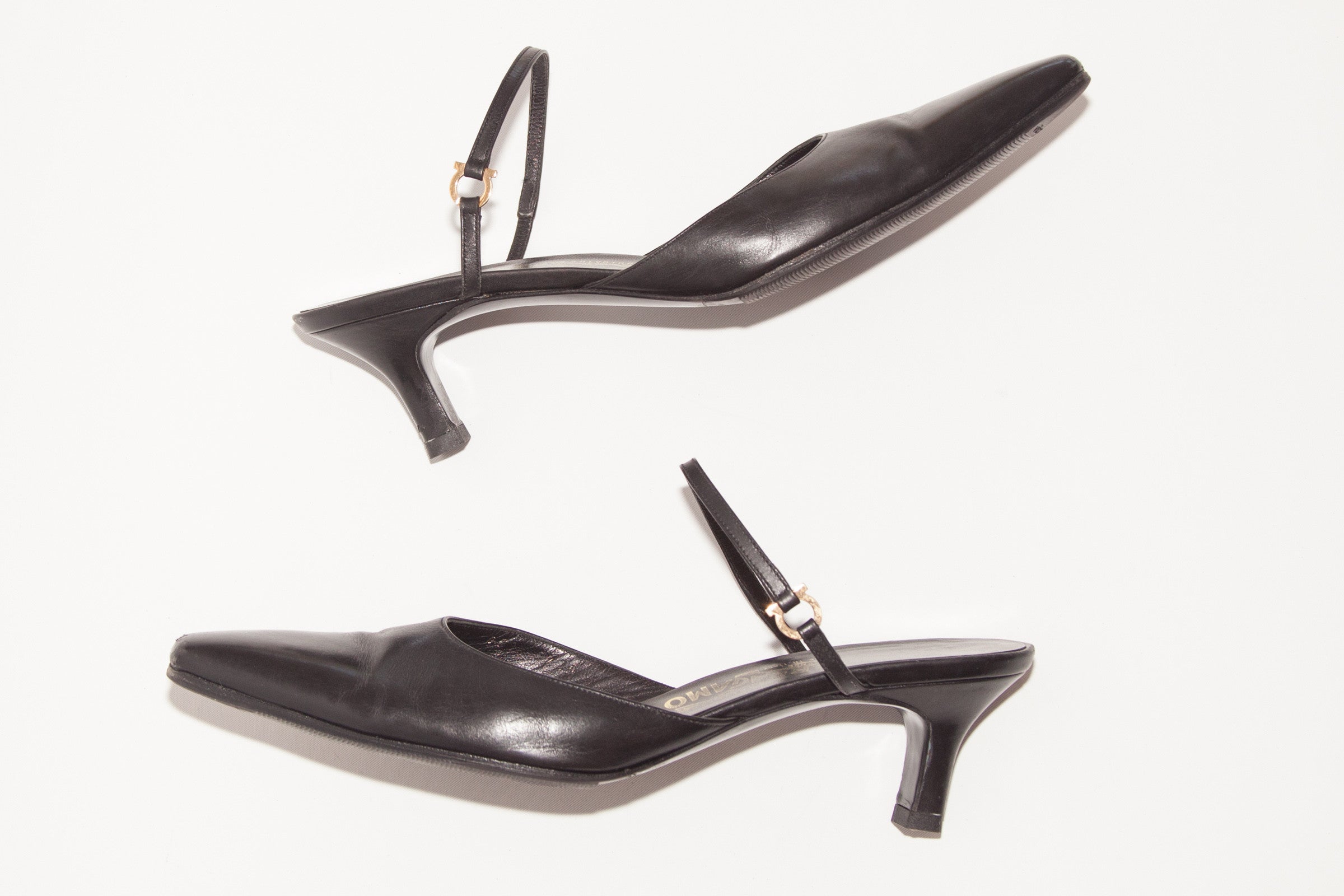 Salvatore Ferragamo <br> Size 9.5