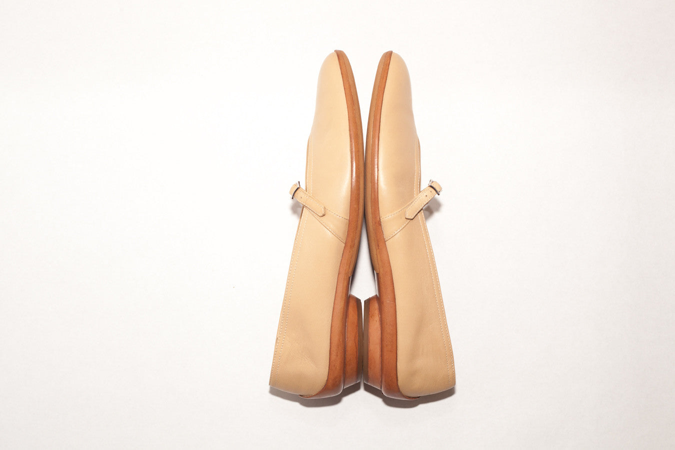 Salvatore Ferragamo <br> Size 9.5