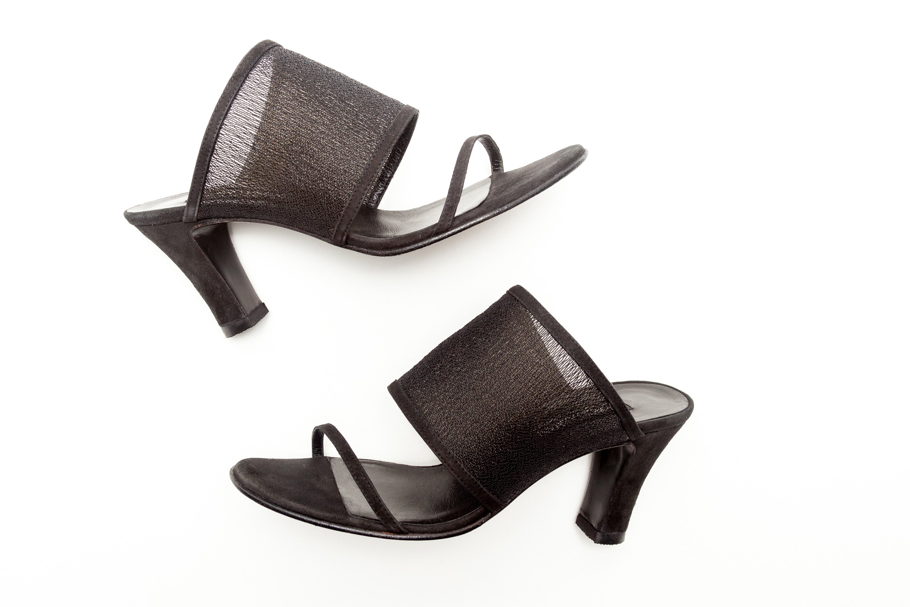 Giorgio Armani <br> Size 38