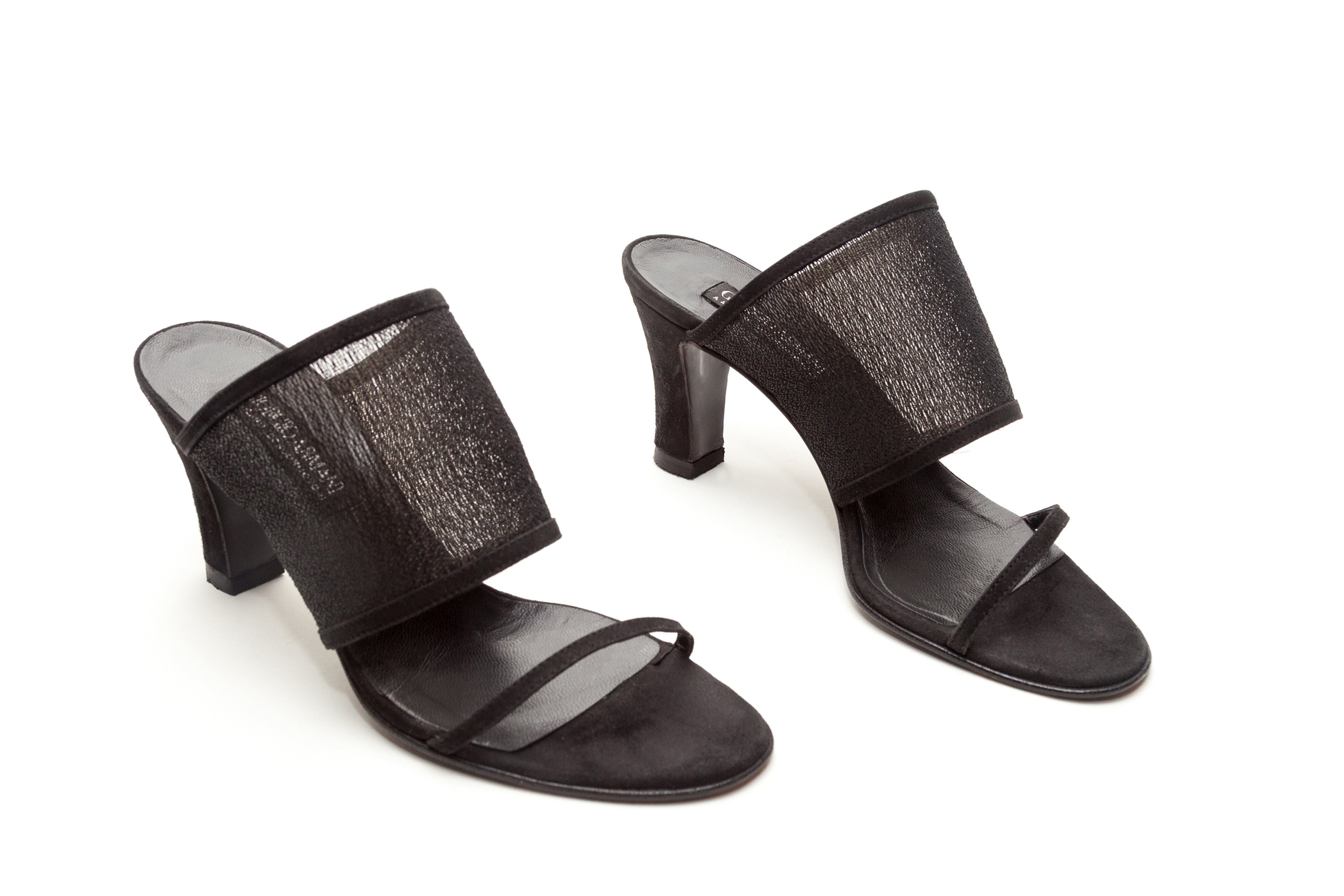 Giorgio Armani <br> Size 38