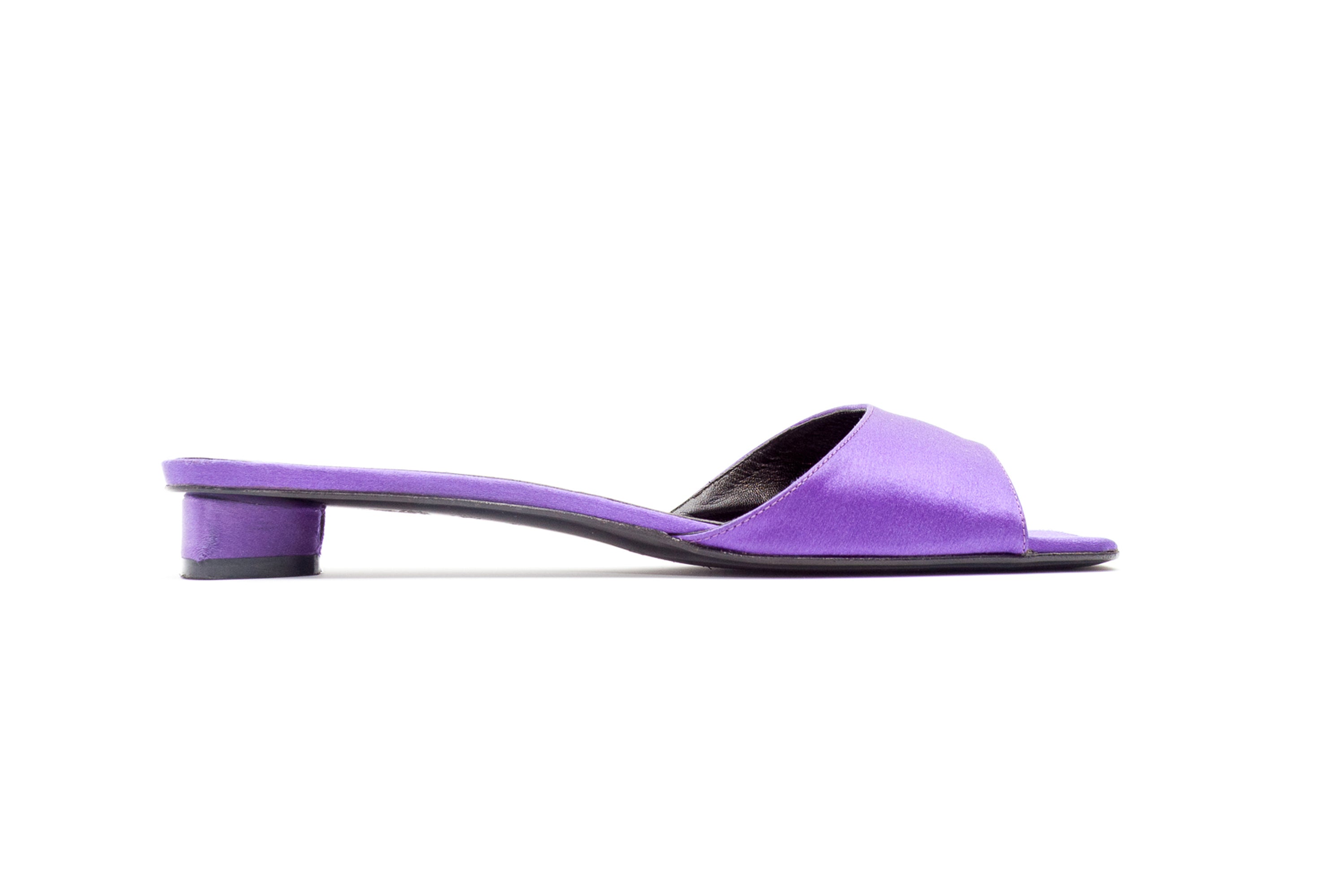 Giorgio Armani <br> Size 37