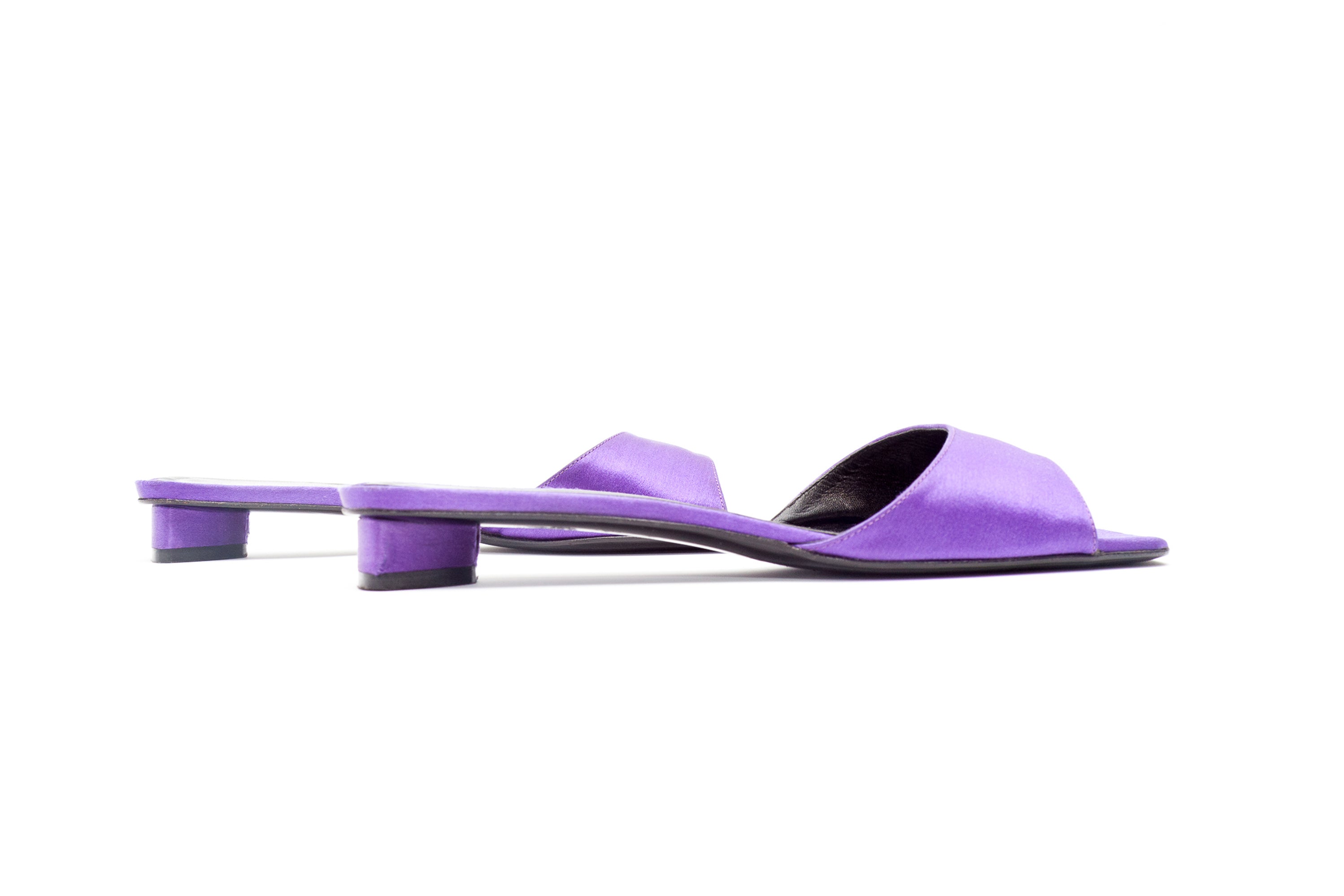 Giorgio Armani <br> Size 37