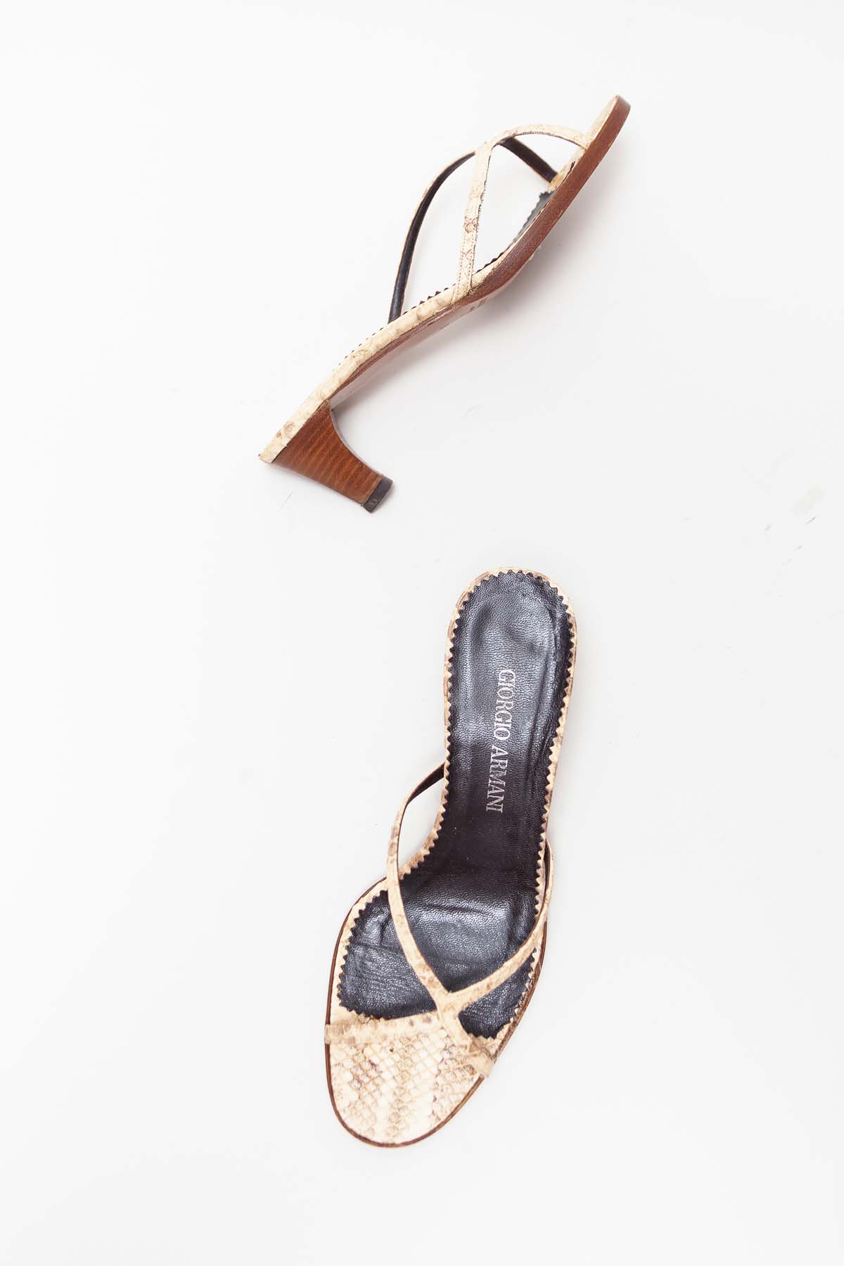 Giorgio Armani <br> Size 37.5