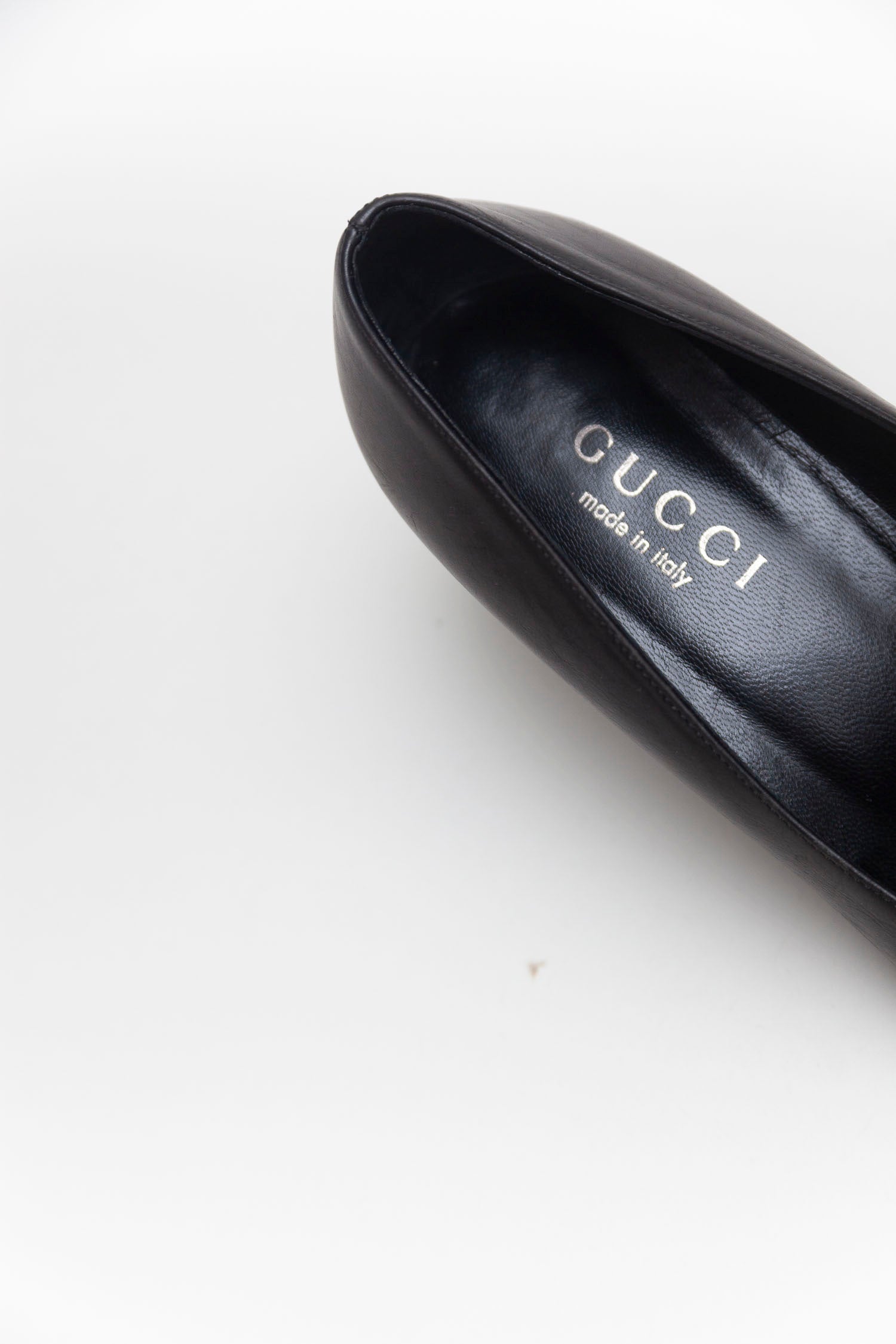 Gucci <br> Size 6.5