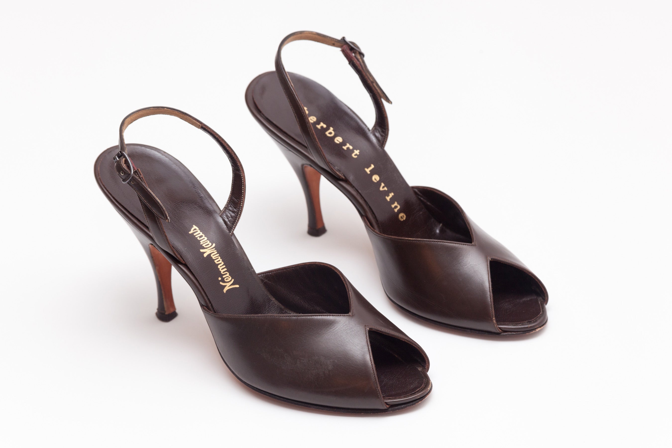 Herbert Levine <br> Size 7