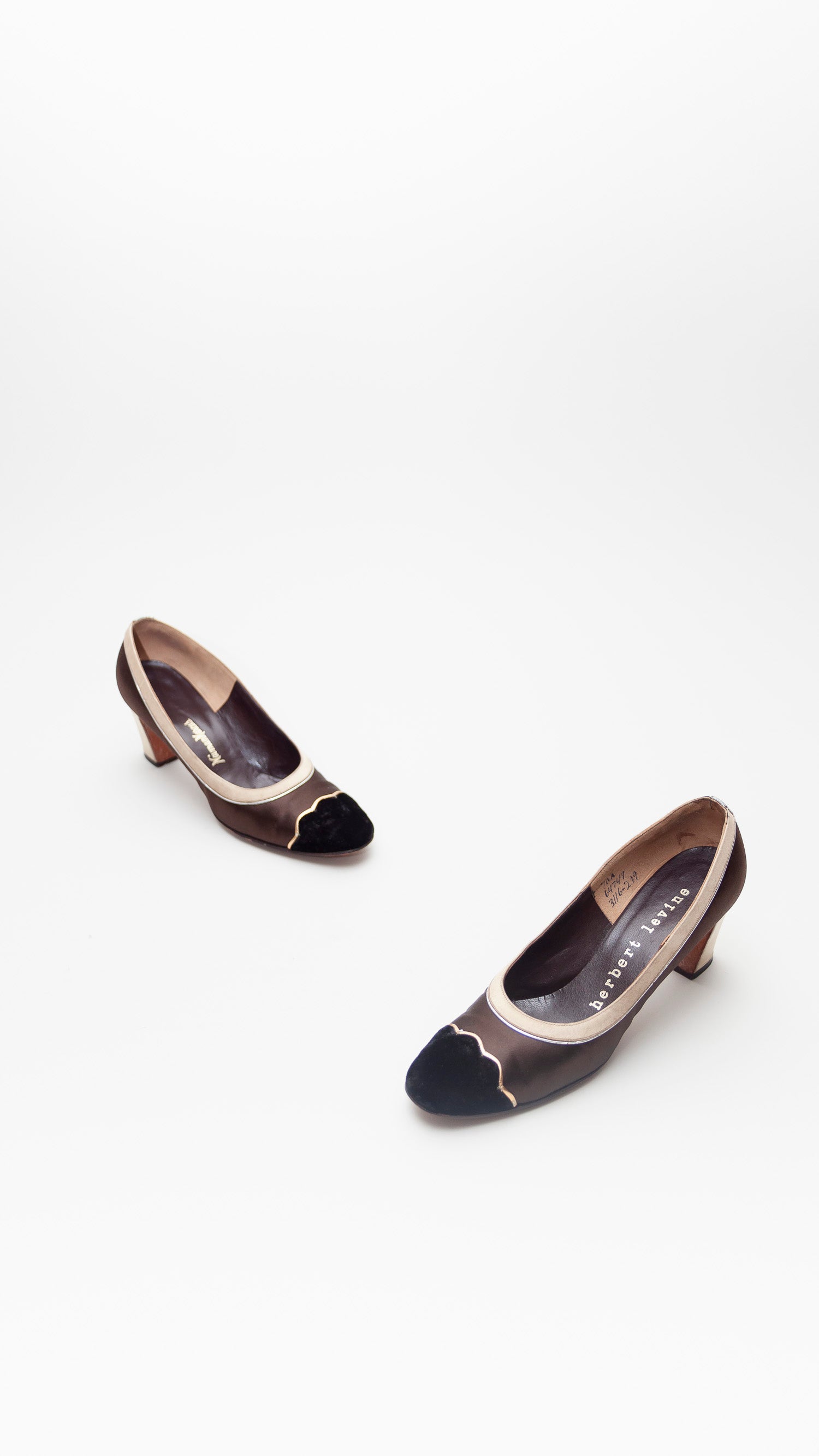 Herbert Levine <br> Size 7