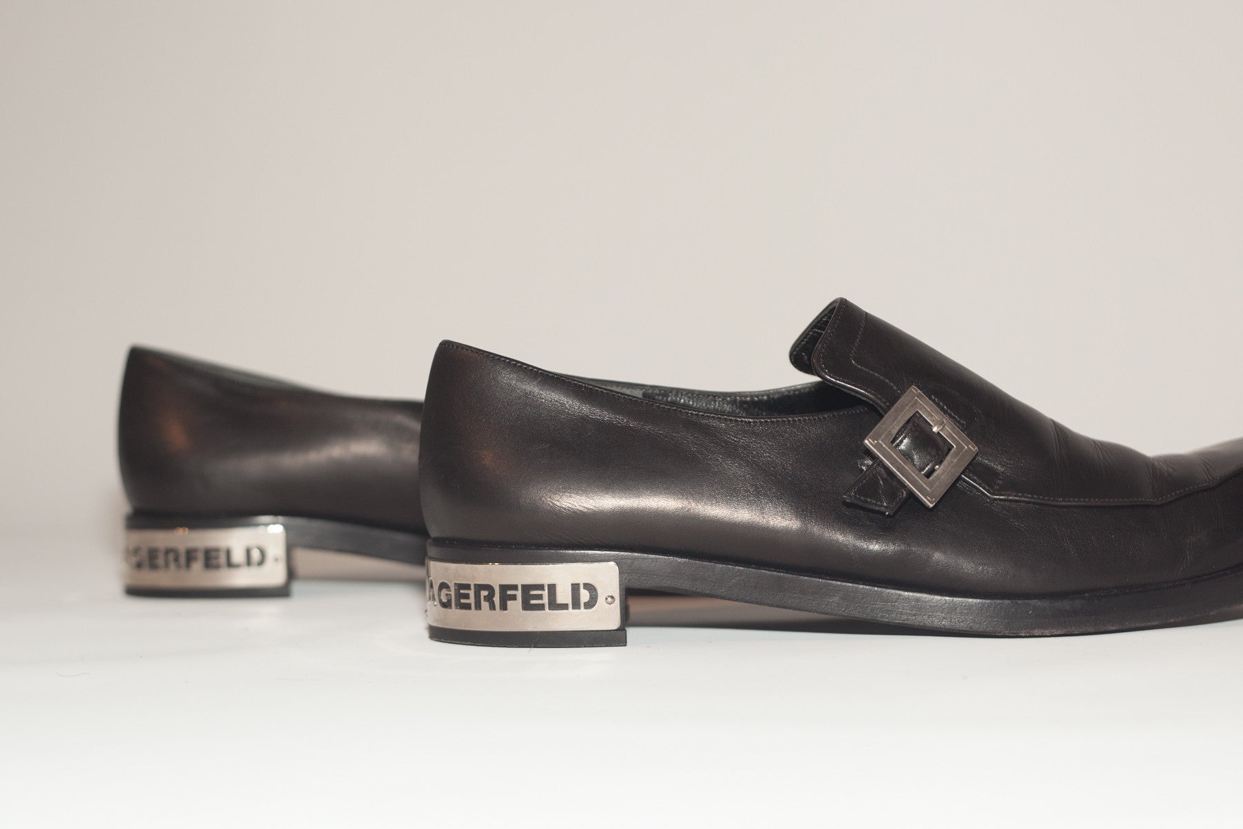 Karl Lagerfeld <br> Size 9