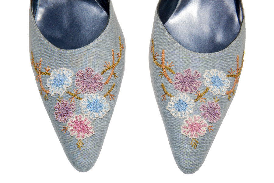 Manolo Blahnik <br> Size 39