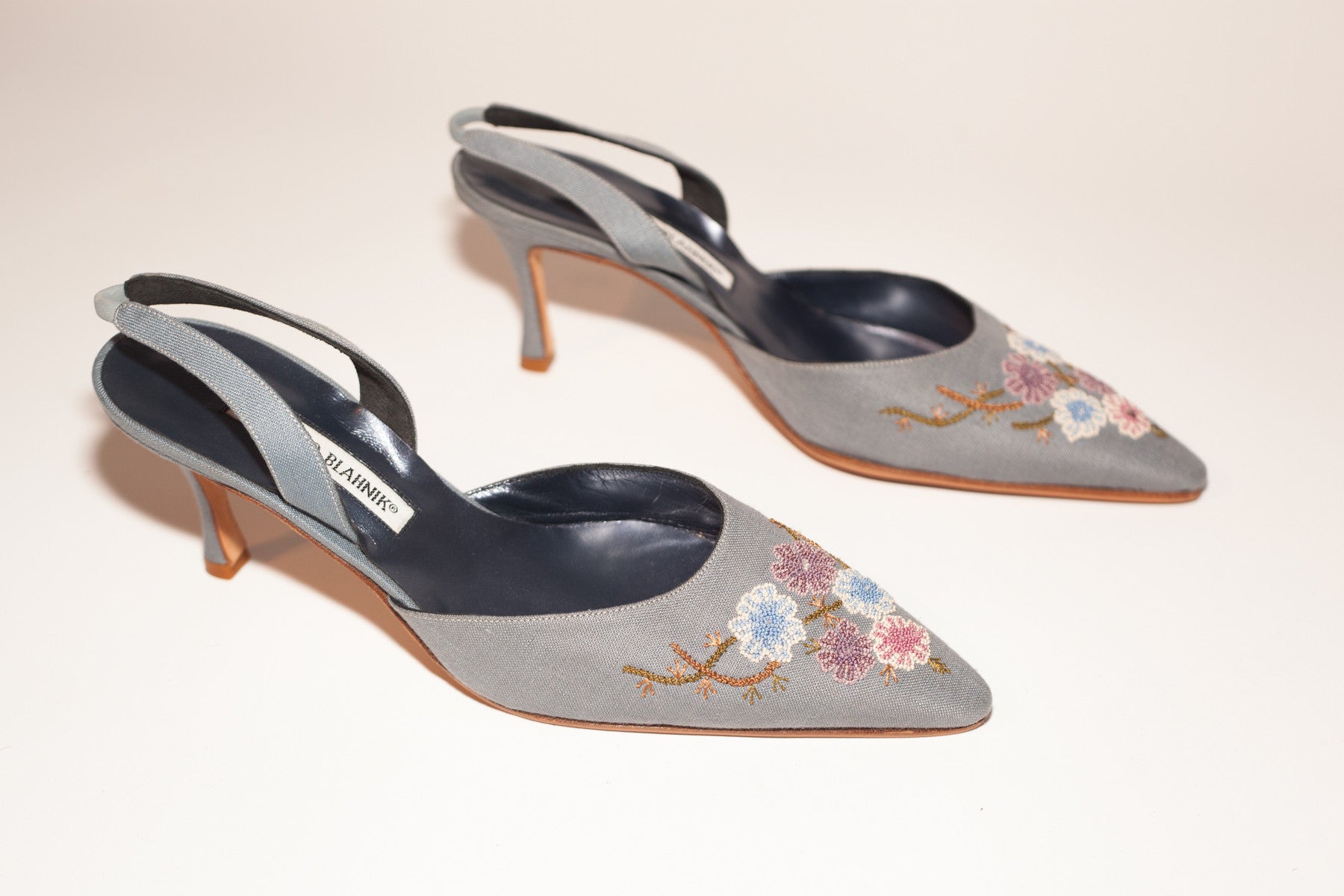Manolo Blahnik <br> Size 39