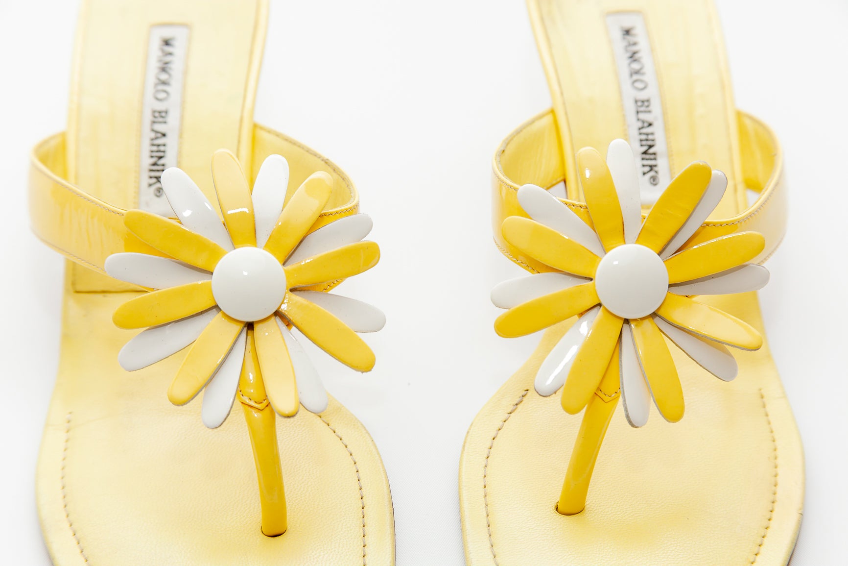Manolo Blahnik <br> Size 39