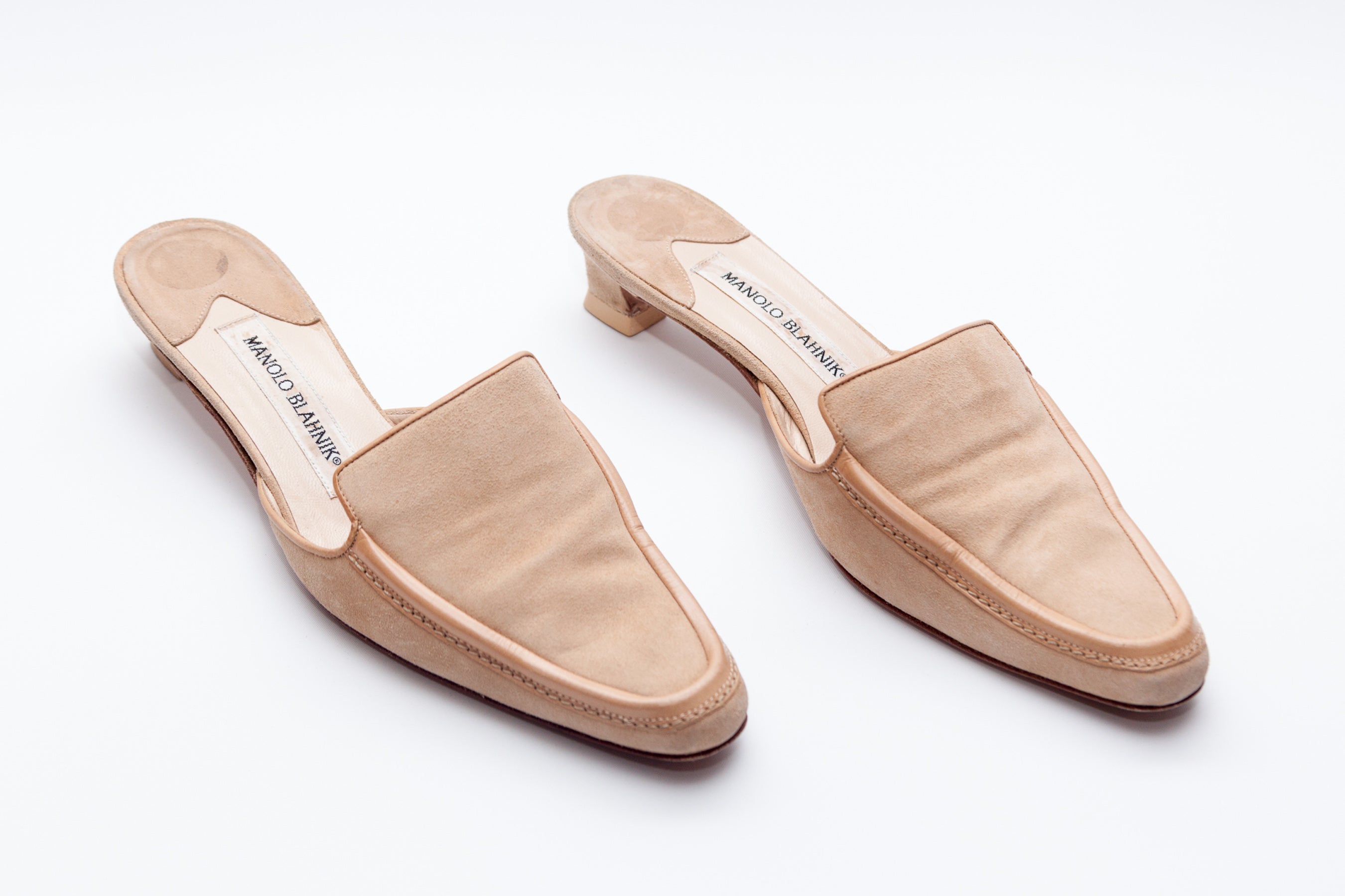 Manolo Blahnik <br> Size 38.5