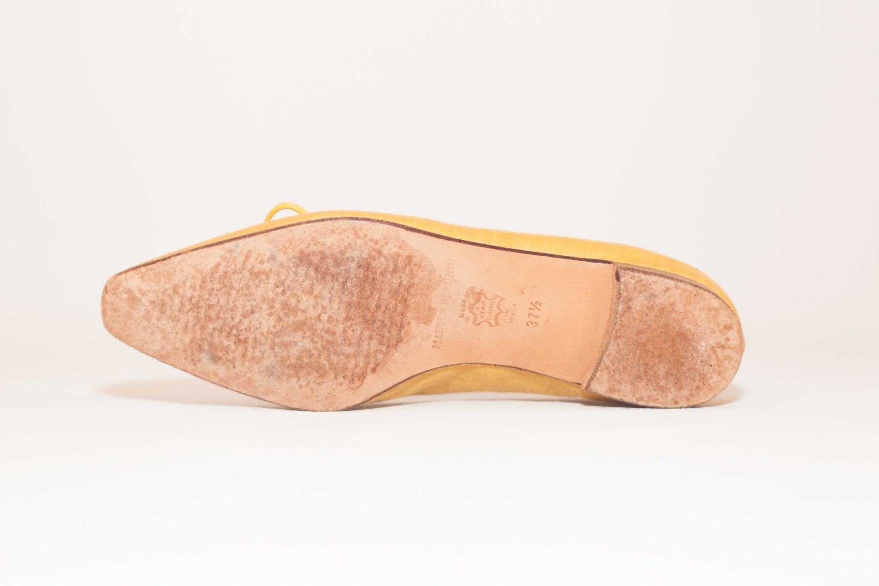 Manolo Blahnik <br> Size 37.5