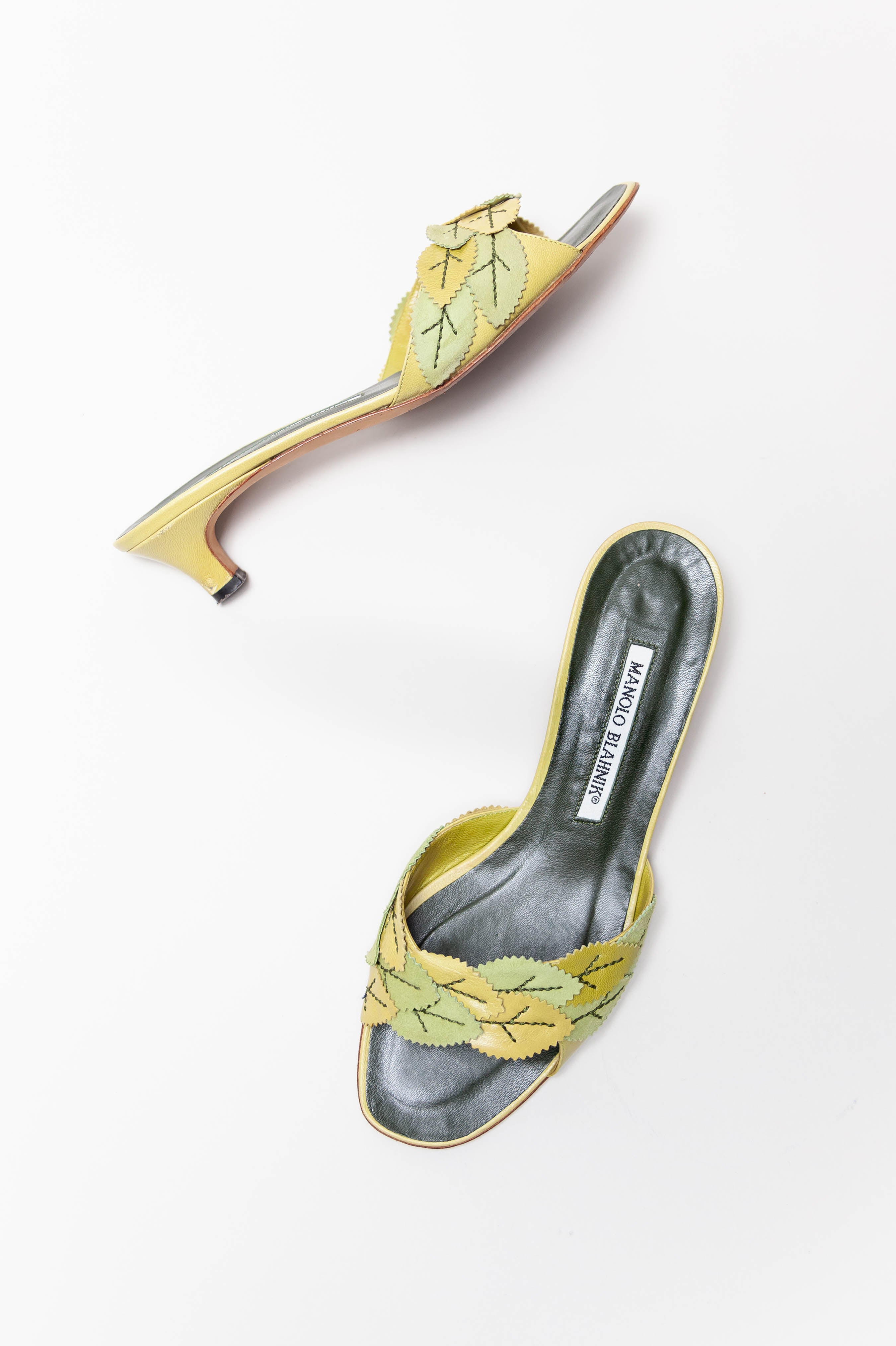 Manolo Blahnik <br> Size 37