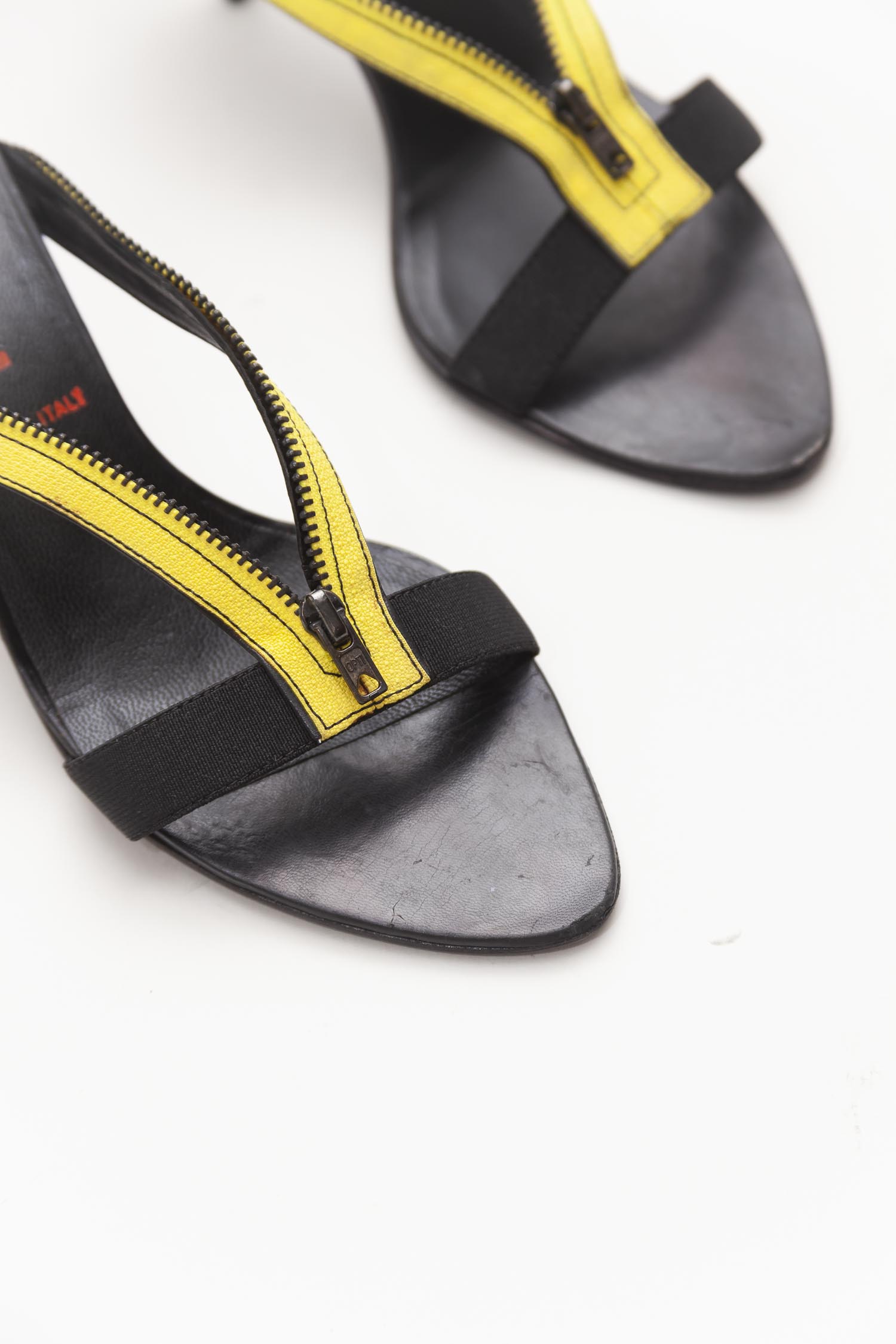 Miu Miu <br> Size 38.5