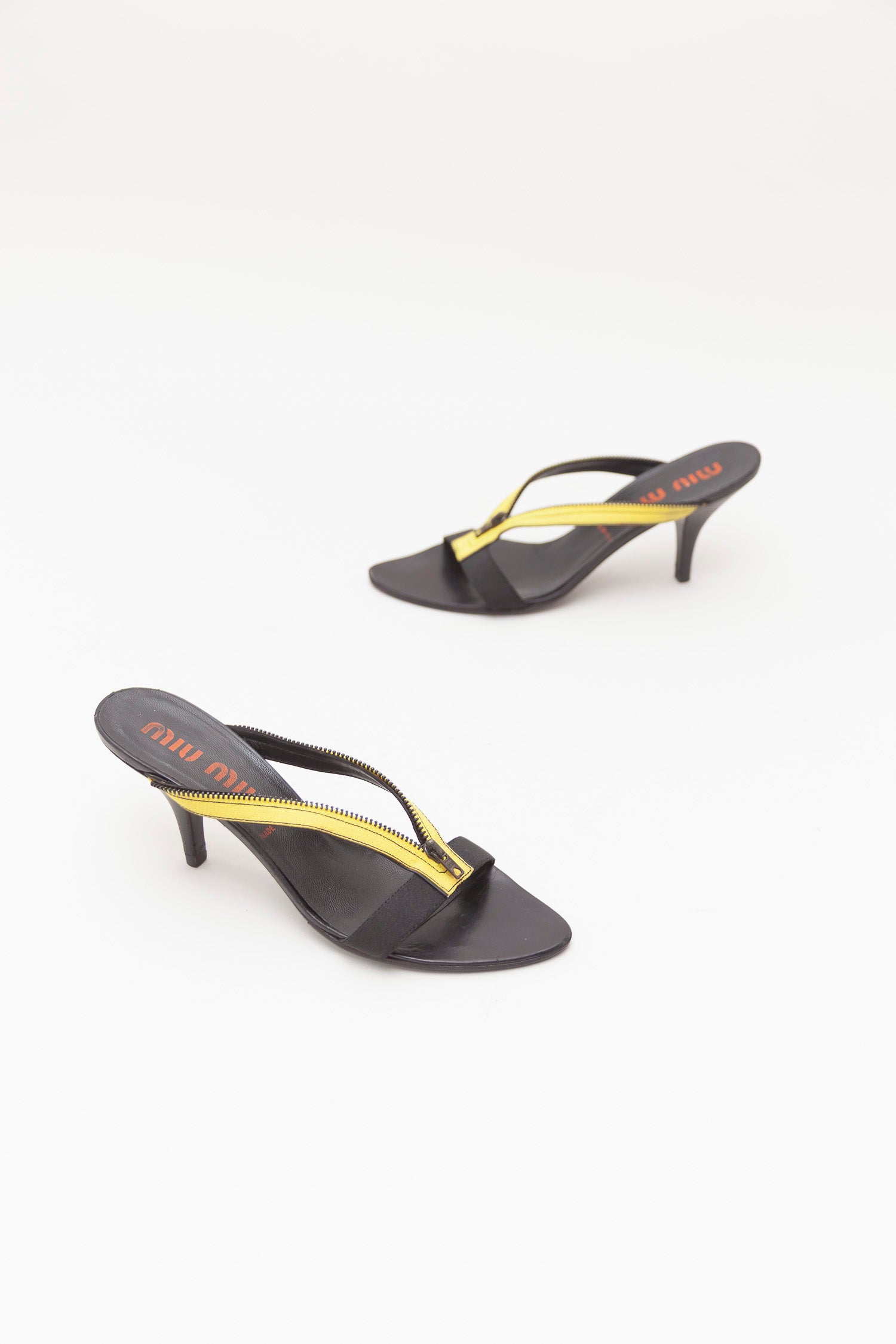 Miu Miu <br> Size 38.5
