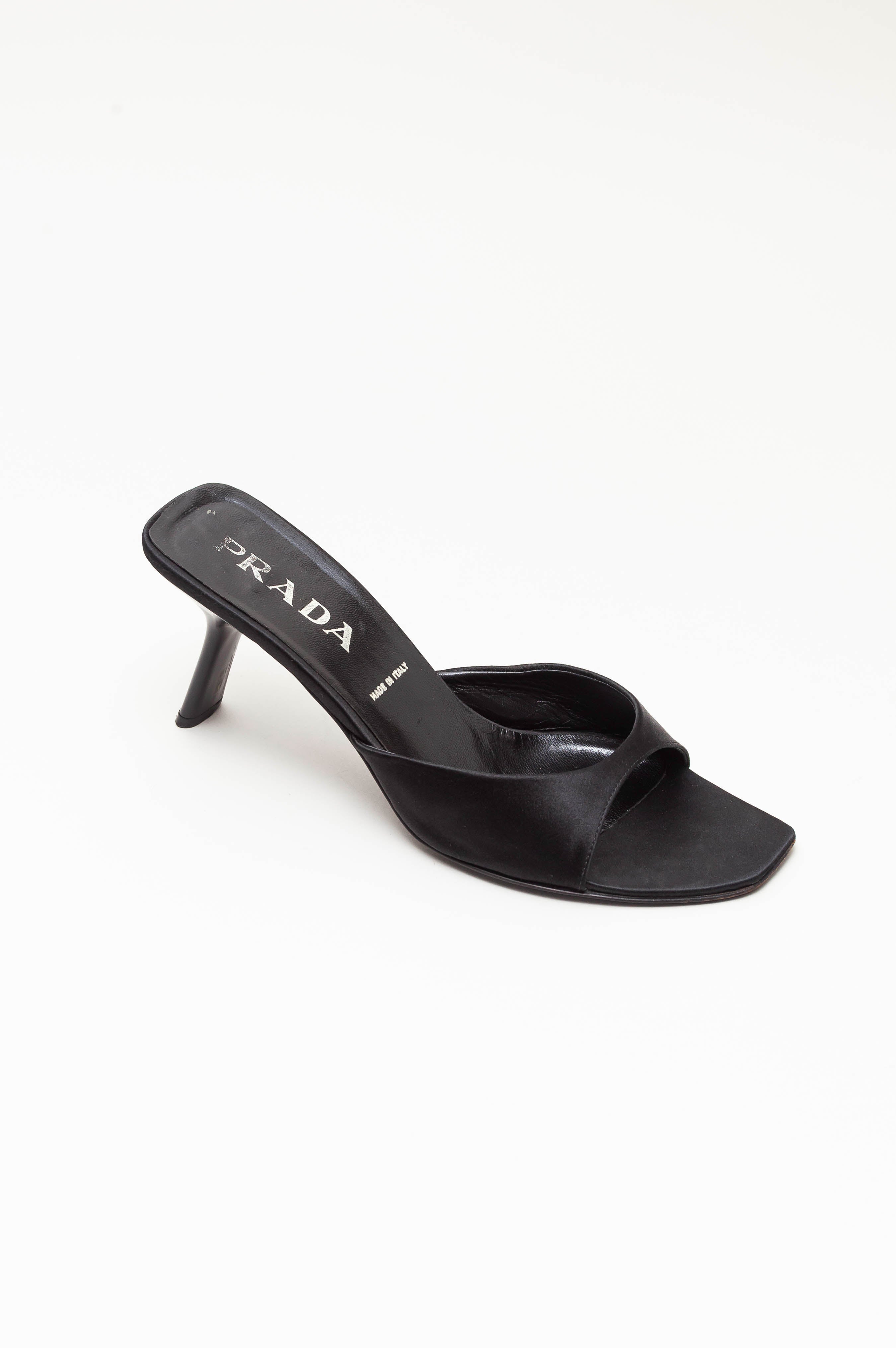 Prada <br> Size 38